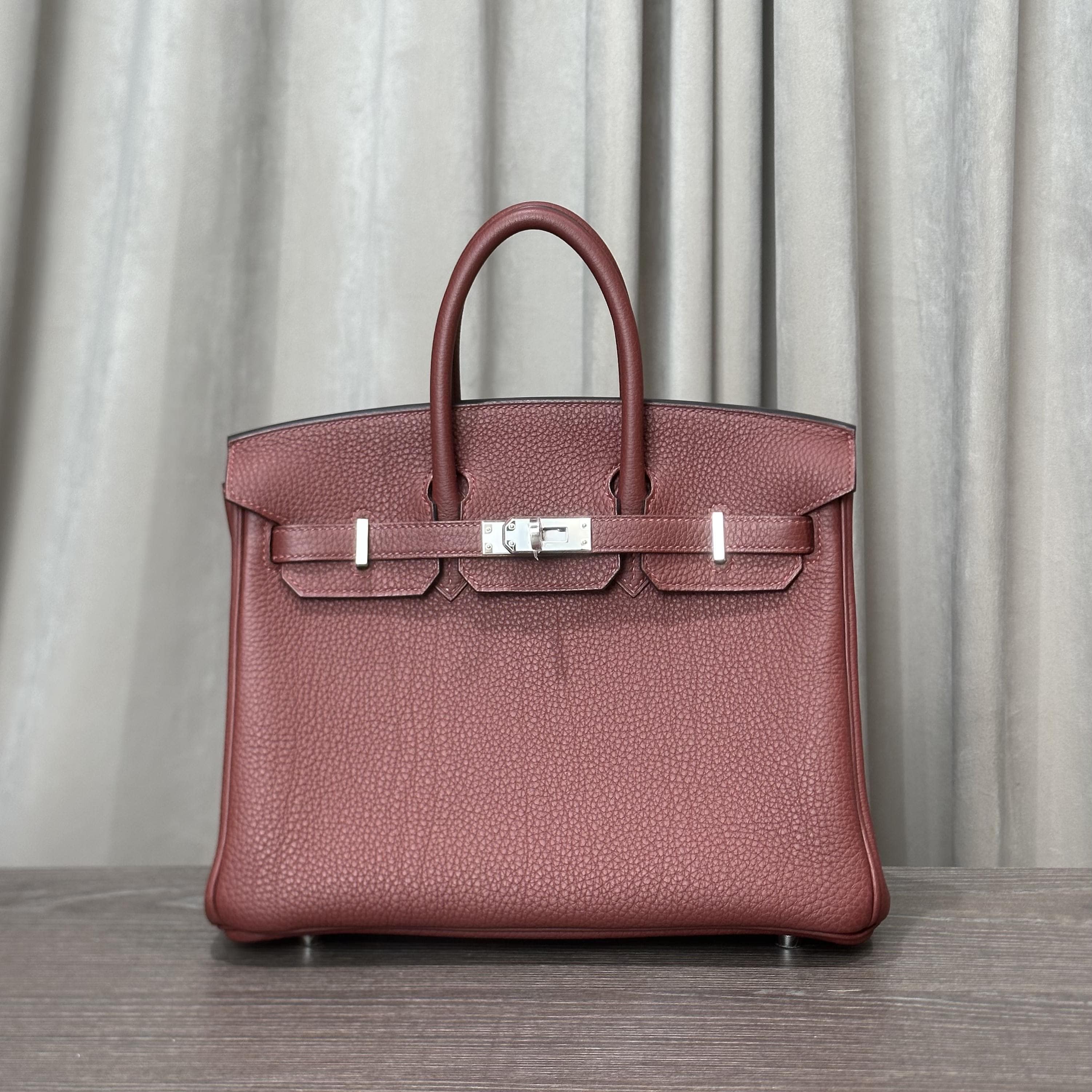hermes-rouge-birkin-25-togo-palladium-hardware-hermes-1183766201.jpg