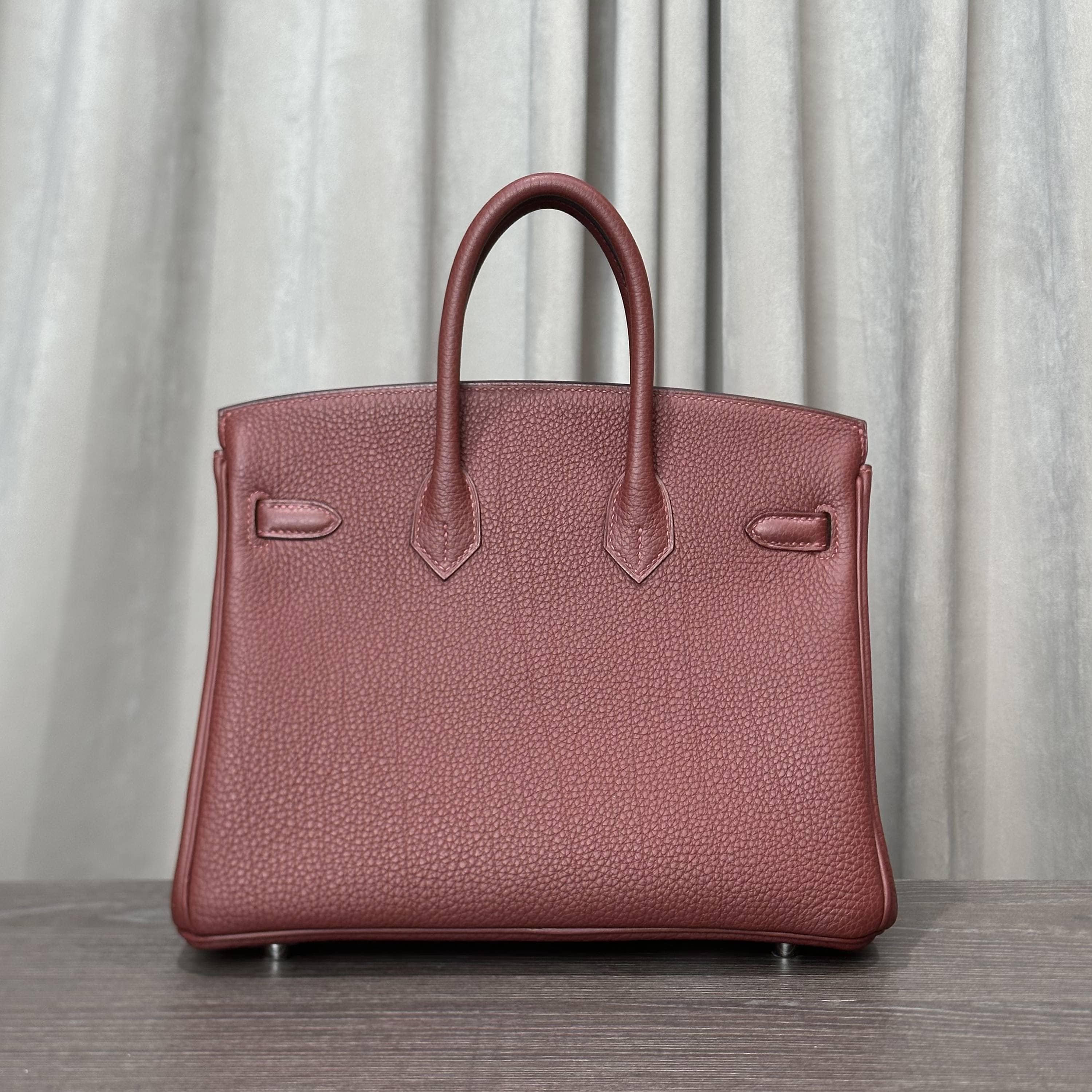 Hermès Rouge Birkin 25 Togo Palladium Hardware