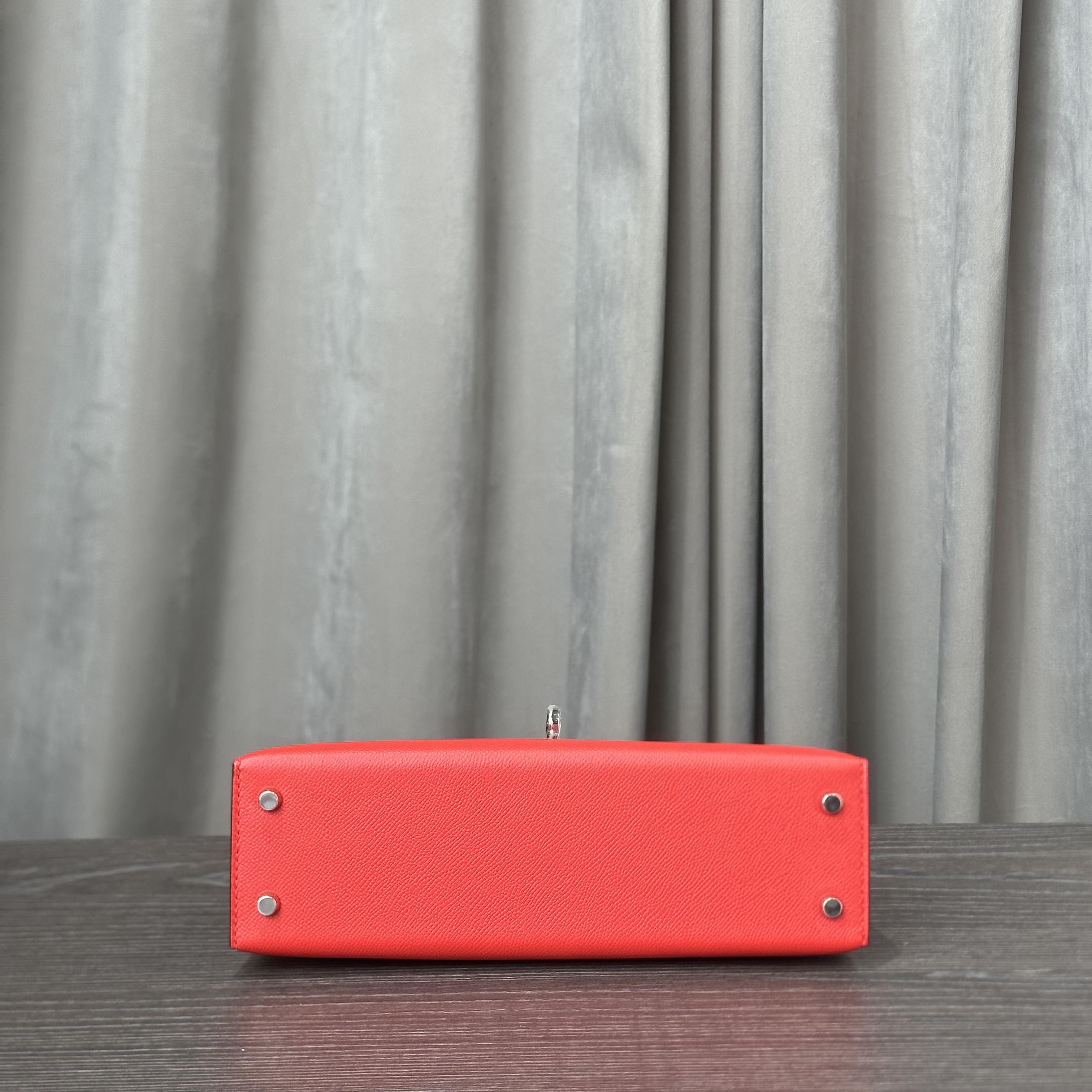 Hermès Rouge De Coeur Mini Kelly Sellier 20 Madame Palladium Hardware