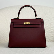 Hermès Rouge H Kelly Sellier 25 Epsom Gold Hardware