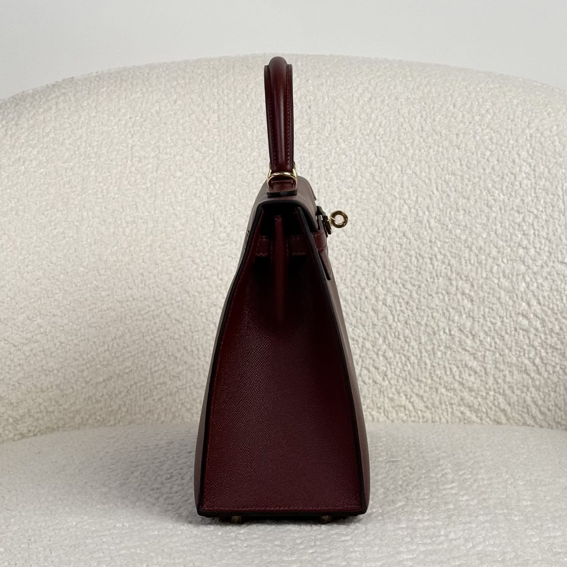 Hermès Rouge H Kelly Sellier 25 Epsom Gold Hardware