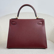 Hermès Rouge H Kelly Sellier 28 Madame Gold Hardware