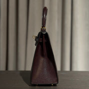 Hermès Rouge Kelly Sellier 25 Chevre Chamkila Gold Hardware