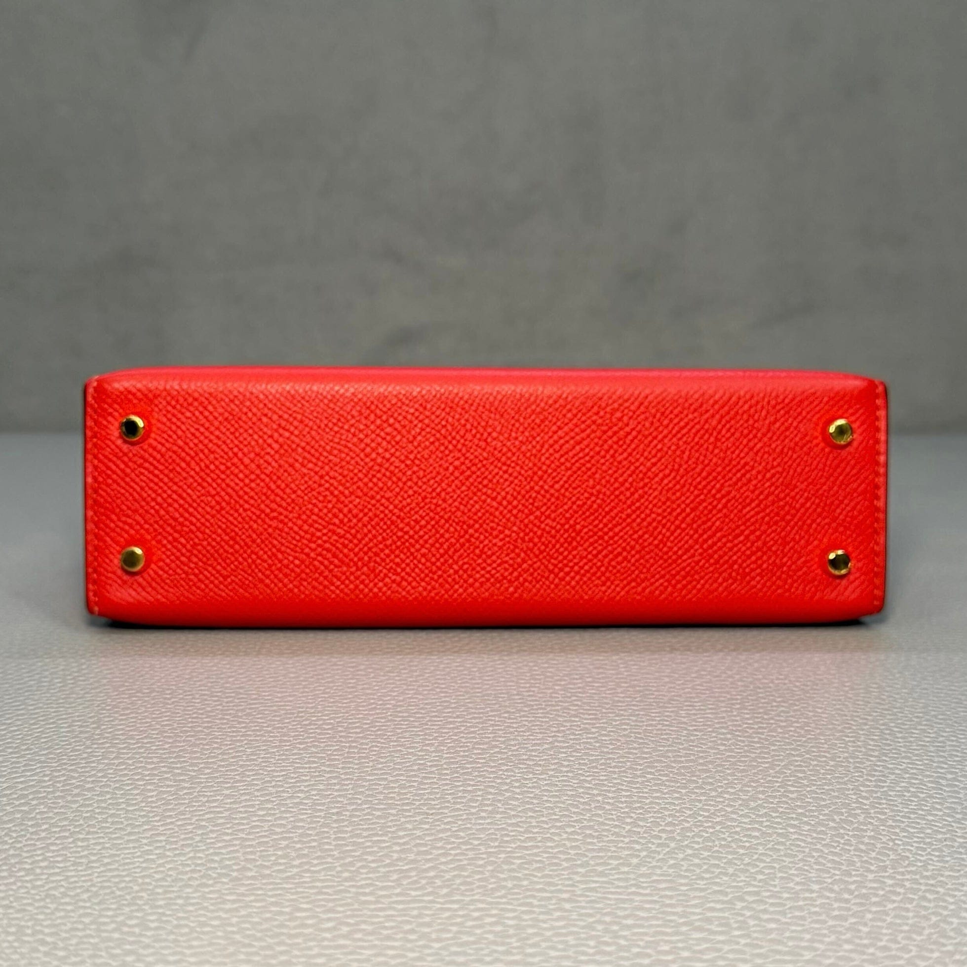 Hermès Rouge Tomate Mini Kelly Sellier 20 Epsom Gold Hardware