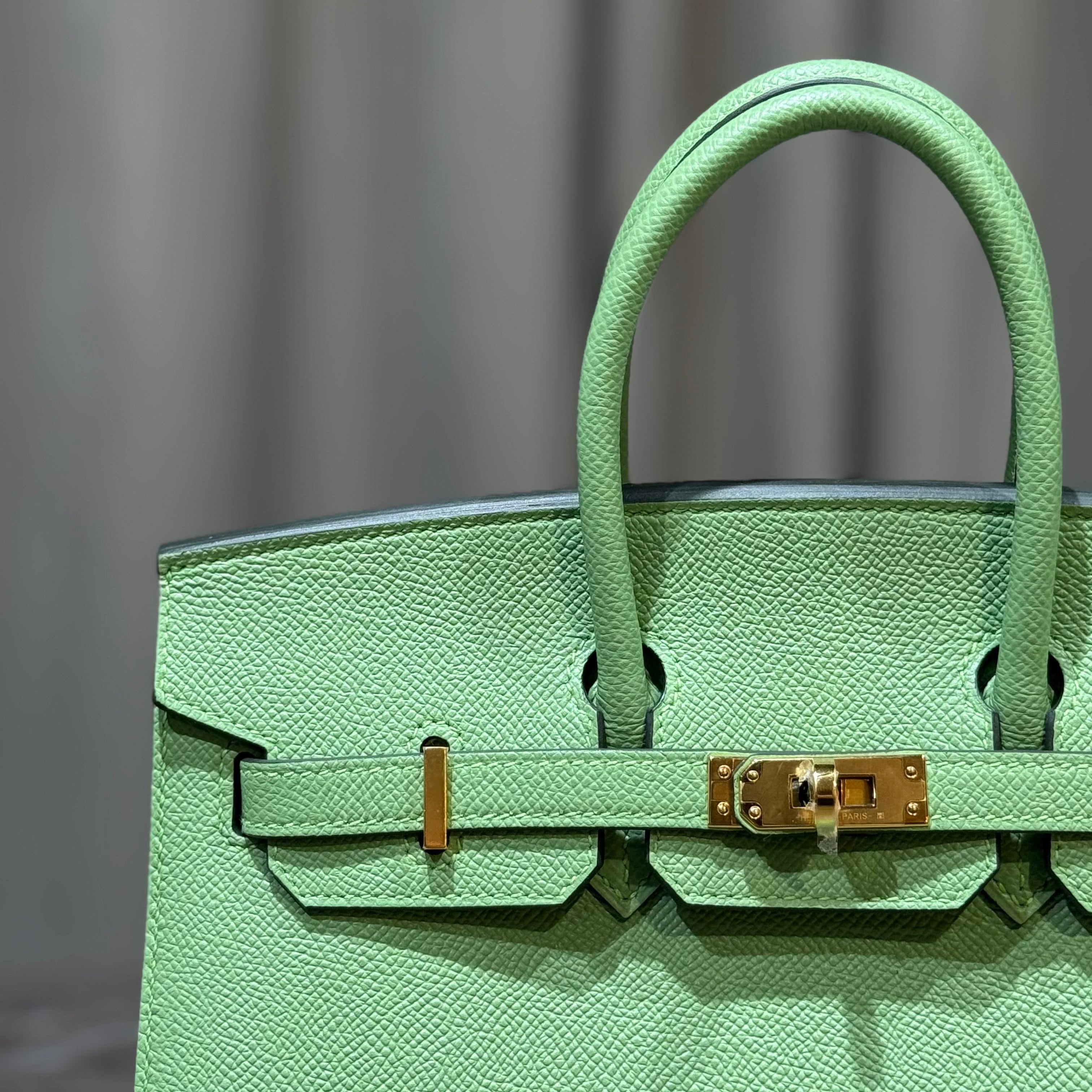 Hermès Vert Criquet Birkin Sellier 25 Epsom Gold Hardware