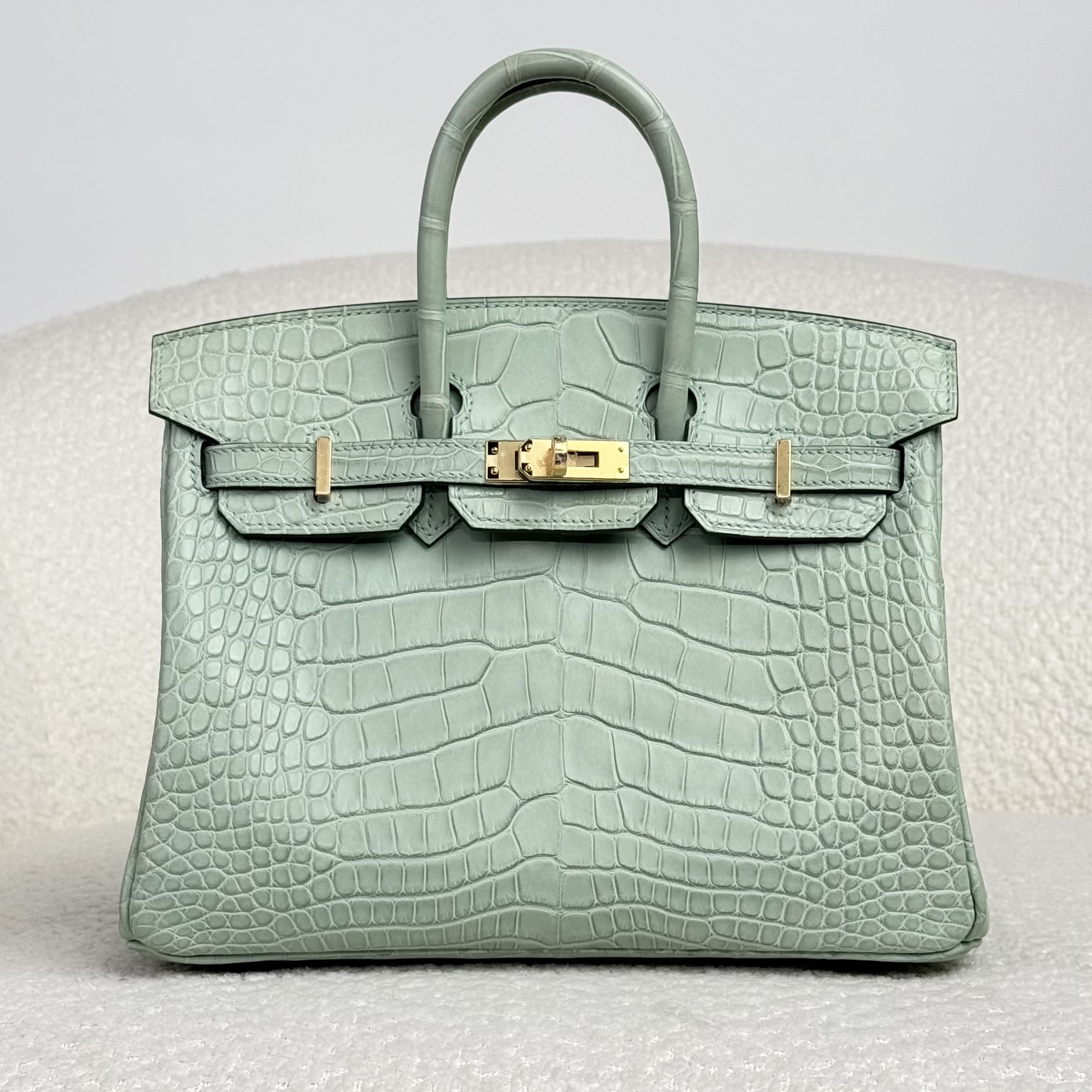 Hermès Vert D’eau Birkin 25 Matte Alligator Gold Hardware