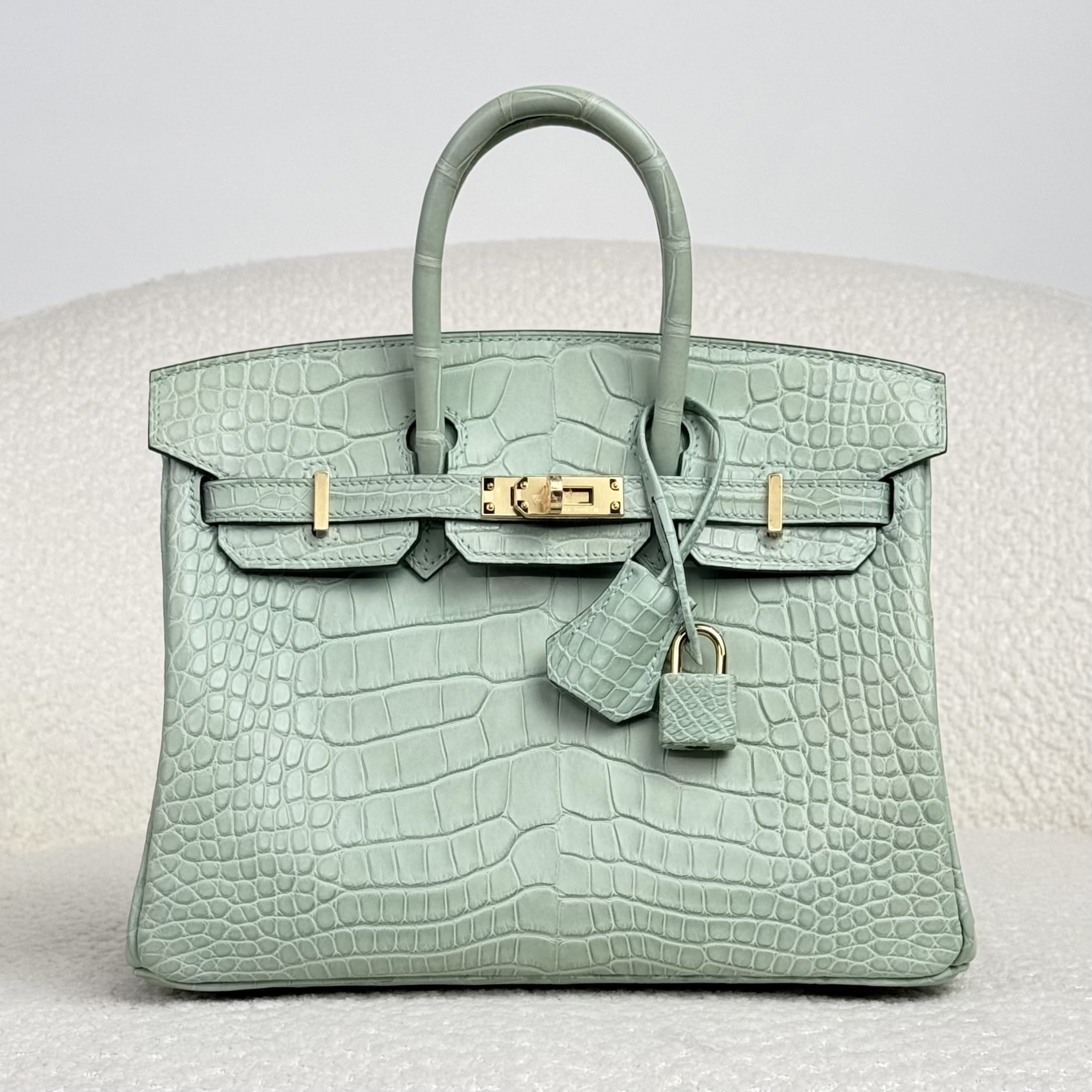Hermès Vert D’eau Birkin 25 Matte Alligator Gold Hardware