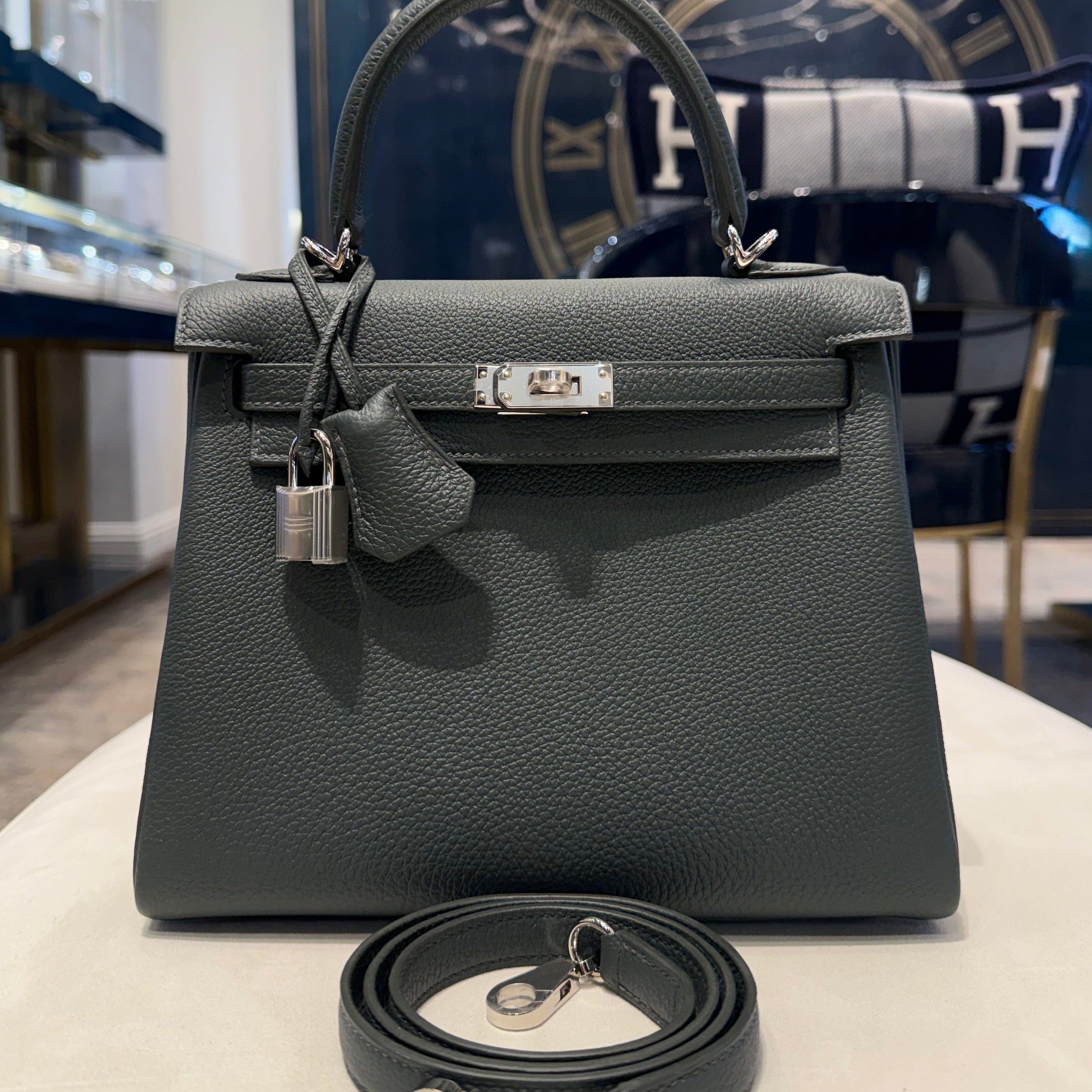 hermes-vert-mangrove-kelly-25-togo-palladium-hardware-hermes-1197464317.jpg