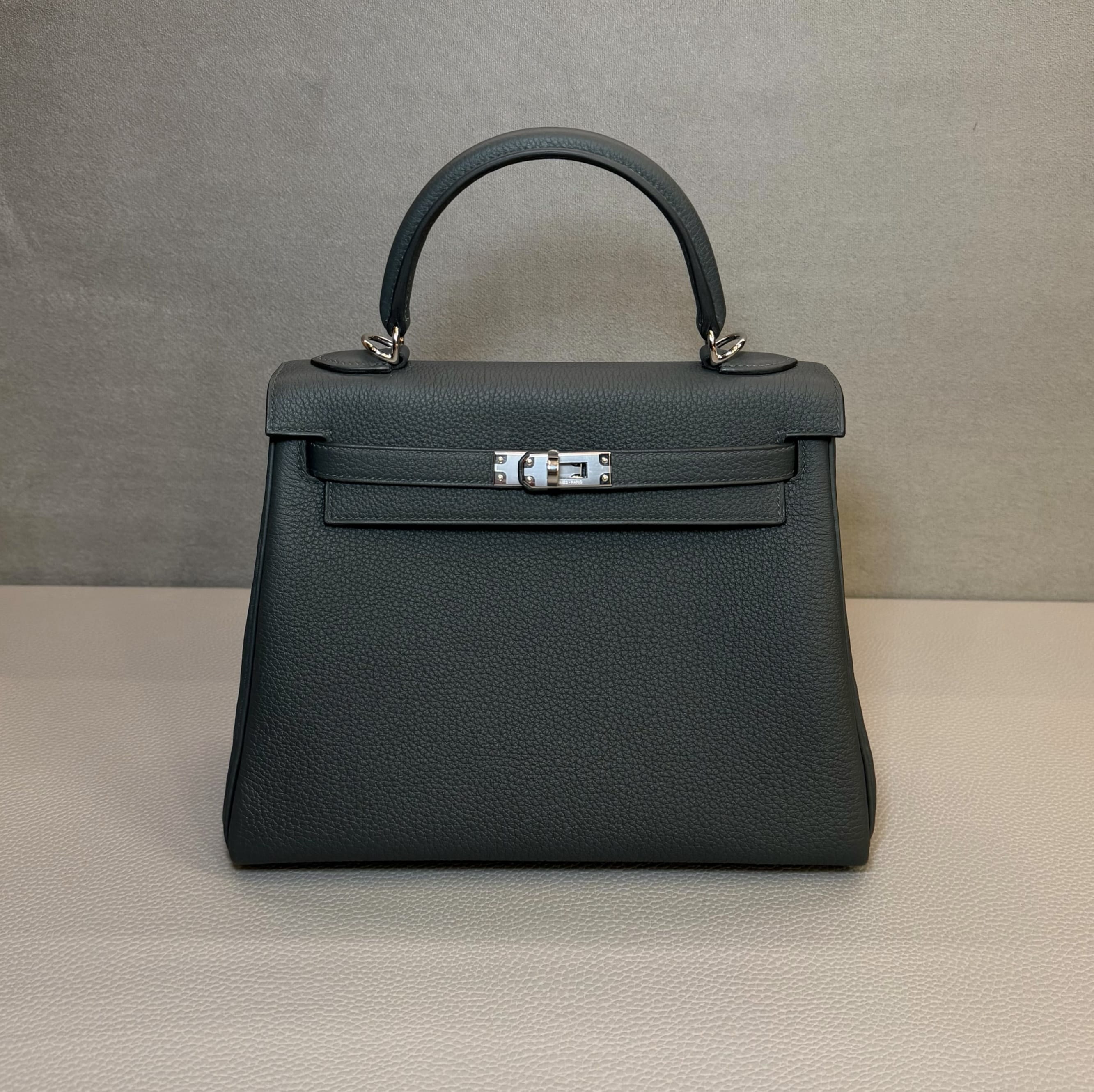 Hermès Vert Mangrove Kelly Retourne 25 Togo Palladium Hardware