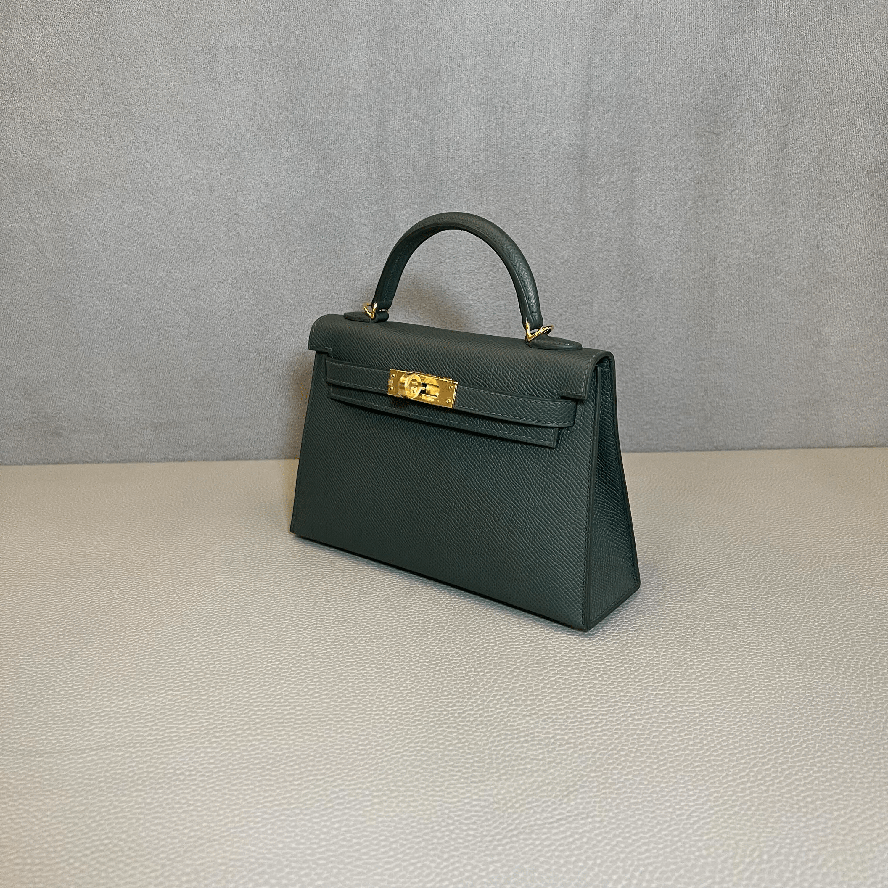 Hermès Vert Mangrove Mini Kelly Sellier 20 Epsom Gold Hardware