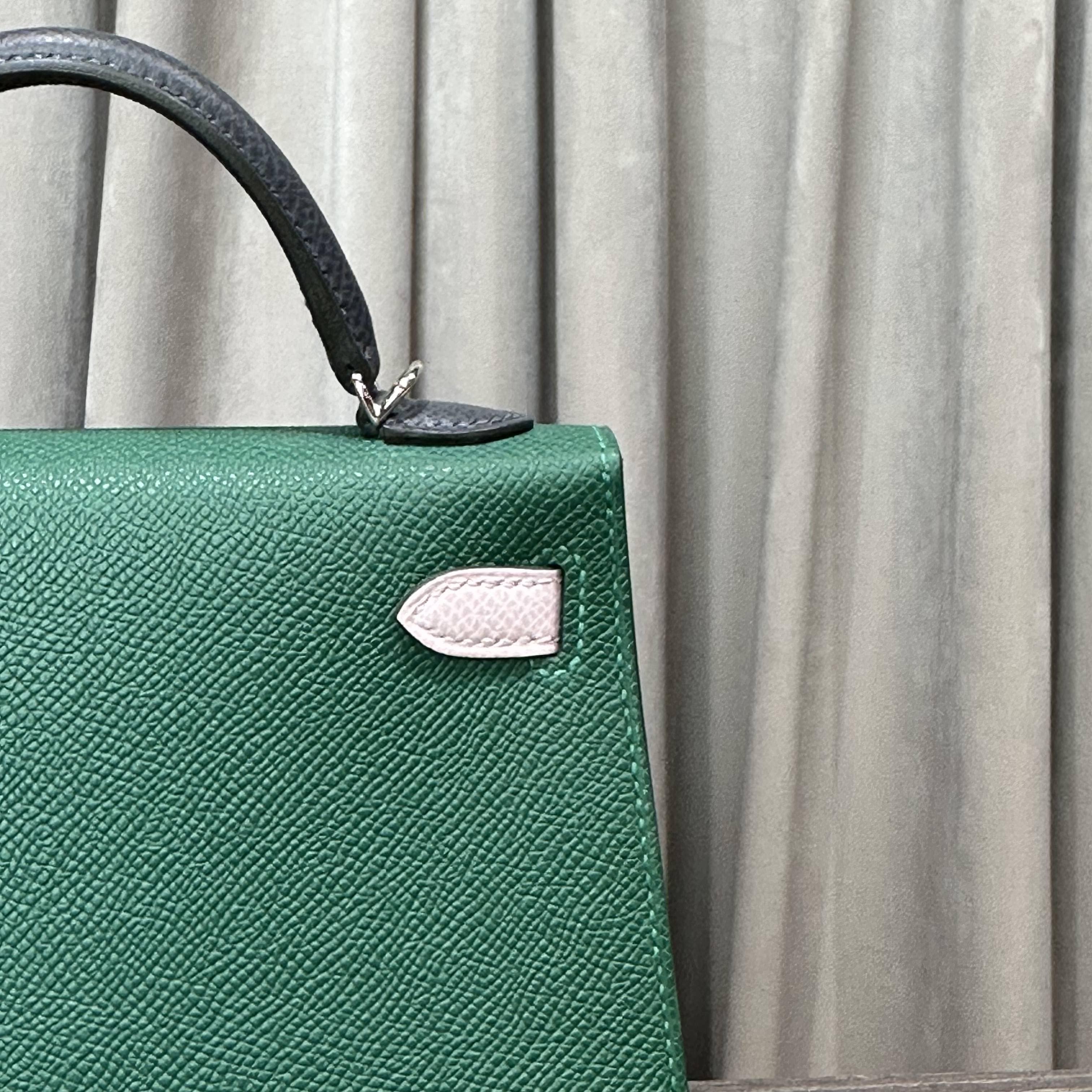 Hermès Vert Moyen/ Mauve Pale/Ardoise Kelly 20 Sellier Tricolore Epsom Palladium Hardware