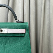 Hermès Vert Moyen/ Mauve Pale/Ardoise Kelly 20 Sellier Tricolore Epsom Palladium Hardware
