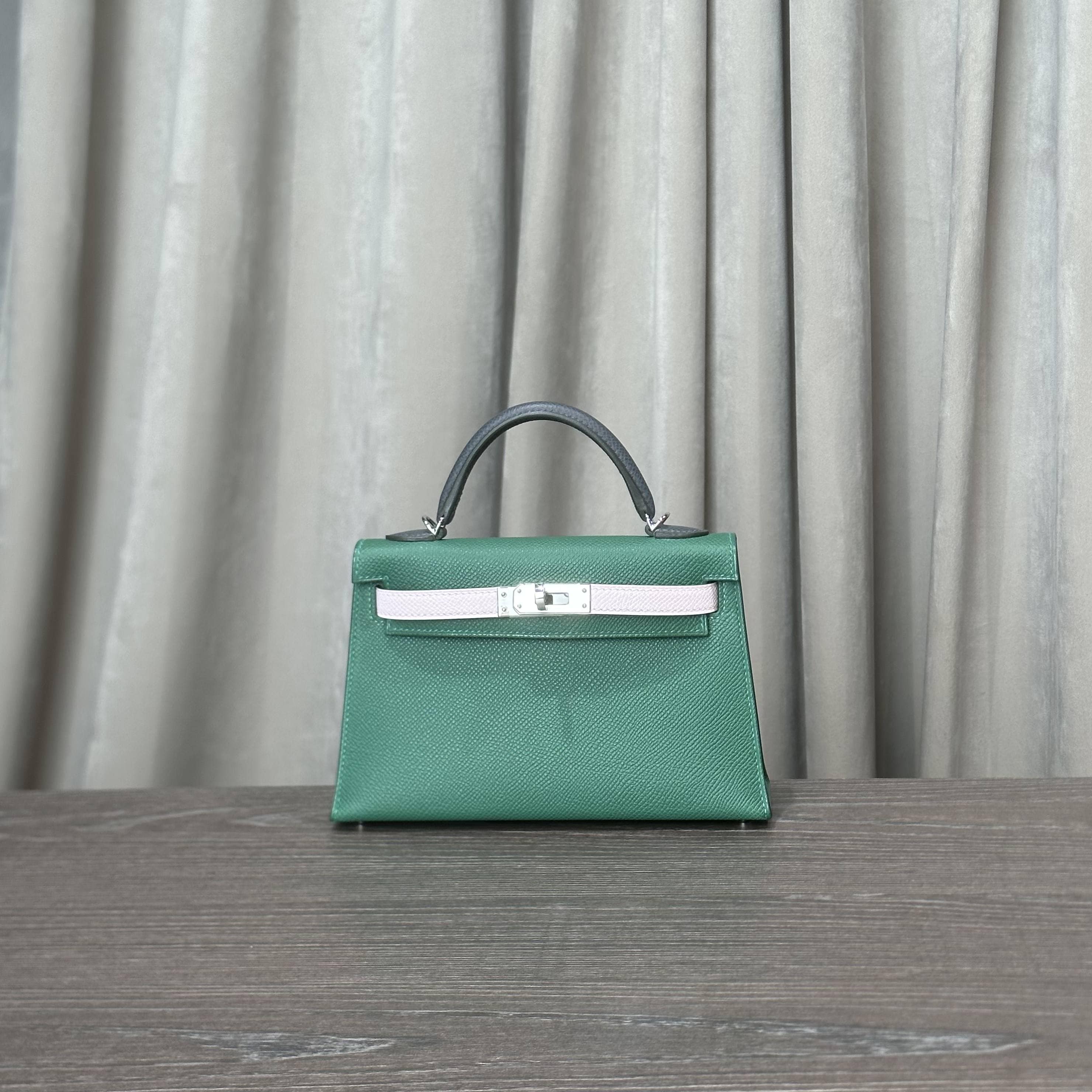 Hermès Vert Moyen/ Mauve Pale/Ardoise Kelly 20 Sellier Tricolore Epsom Palladium Hardware
