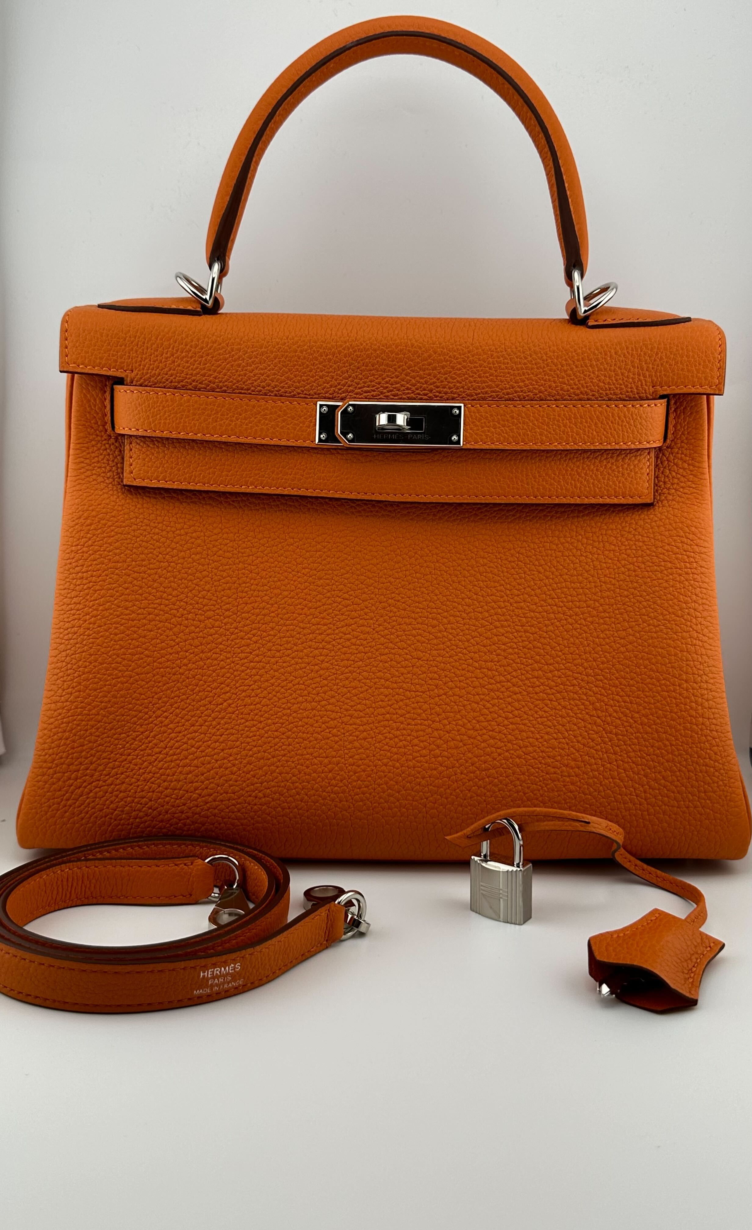 Hermès Kelly 28 Orange Togo Leather Palladium Hardware