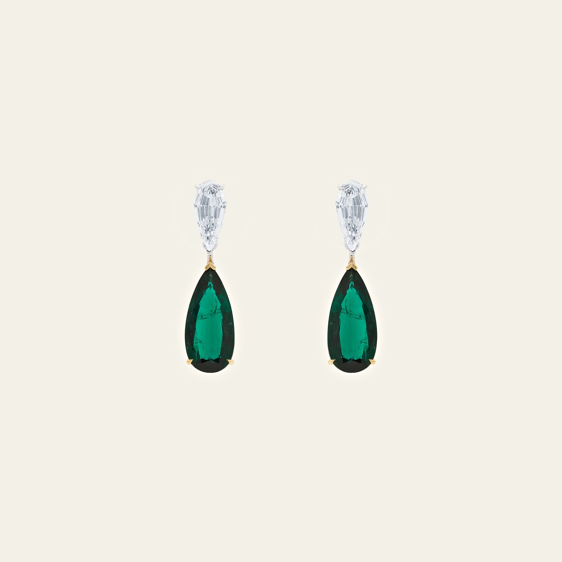 imperial-emerald-drop-earrings-jewels-aficionado-1227080036.jpg