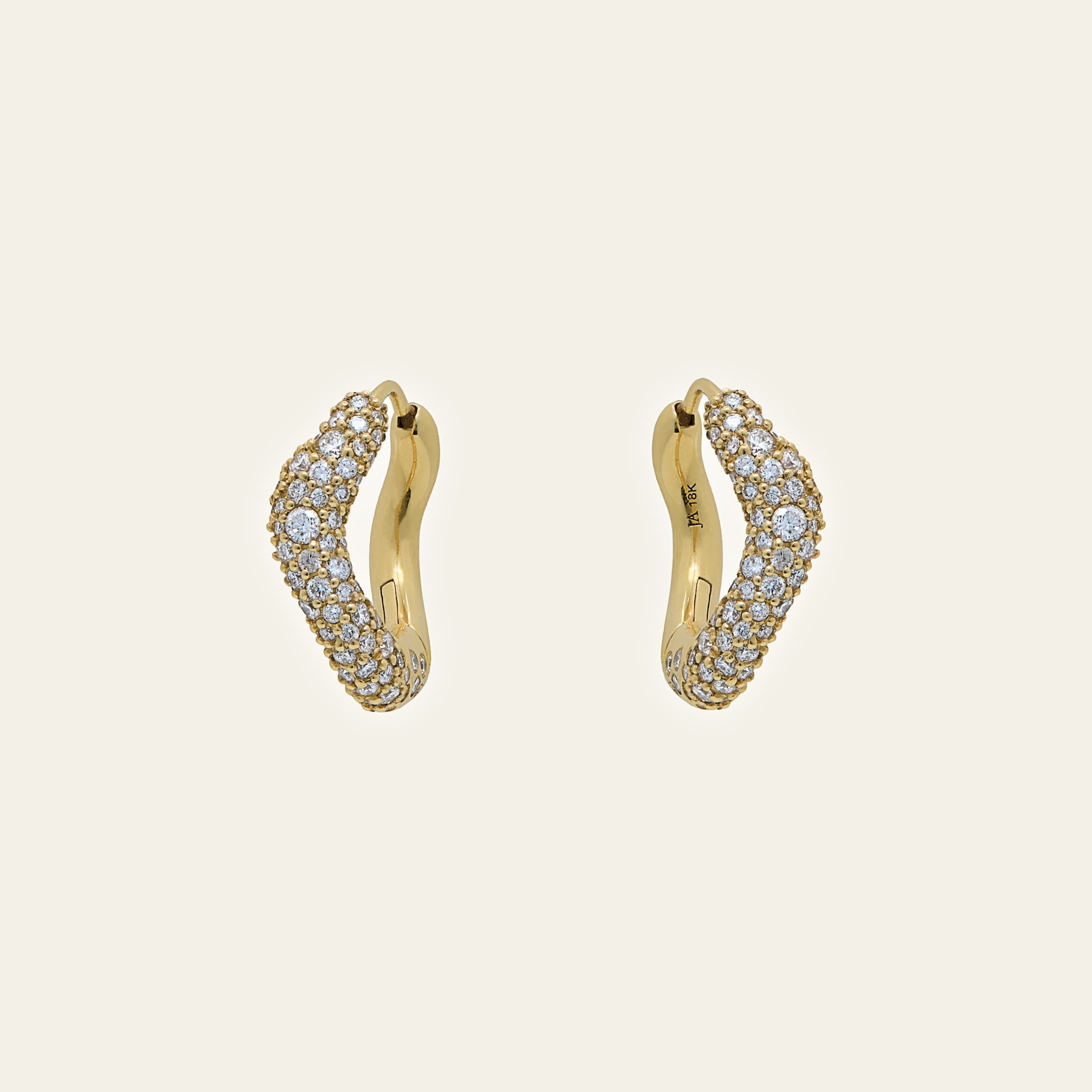 isla-diamond-wave-earrings-jewels-aficionado-1261448209.jpg