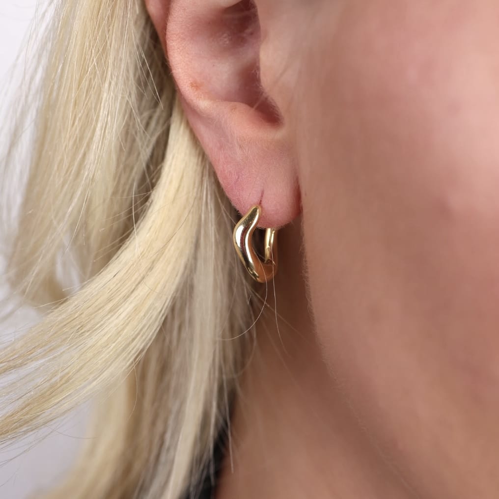 Isla Yellow Gold Wave Earrings