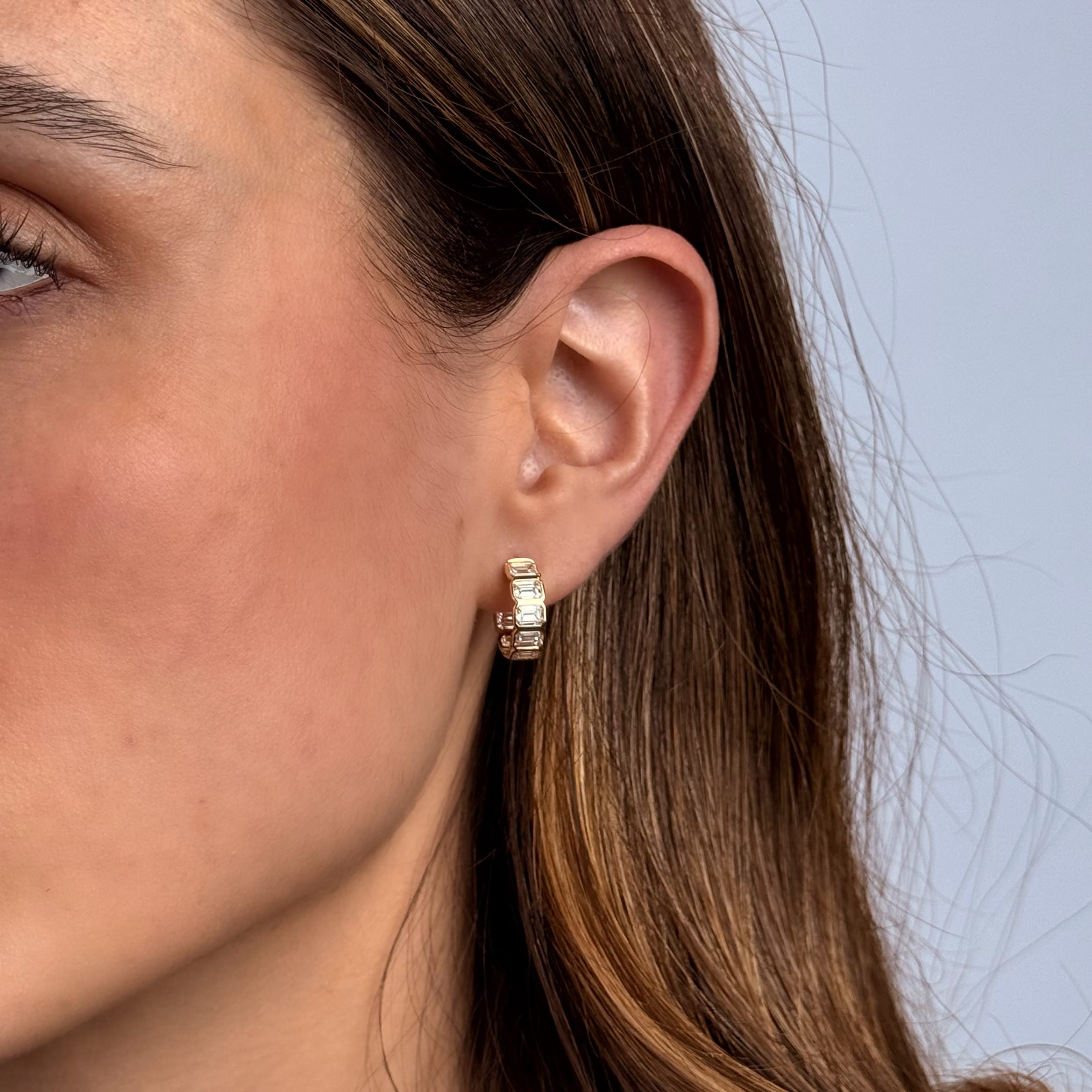 lab-diamond-emerald-cut-hoop-earrings-jewels-aficionado-lab-1231565501.jpg