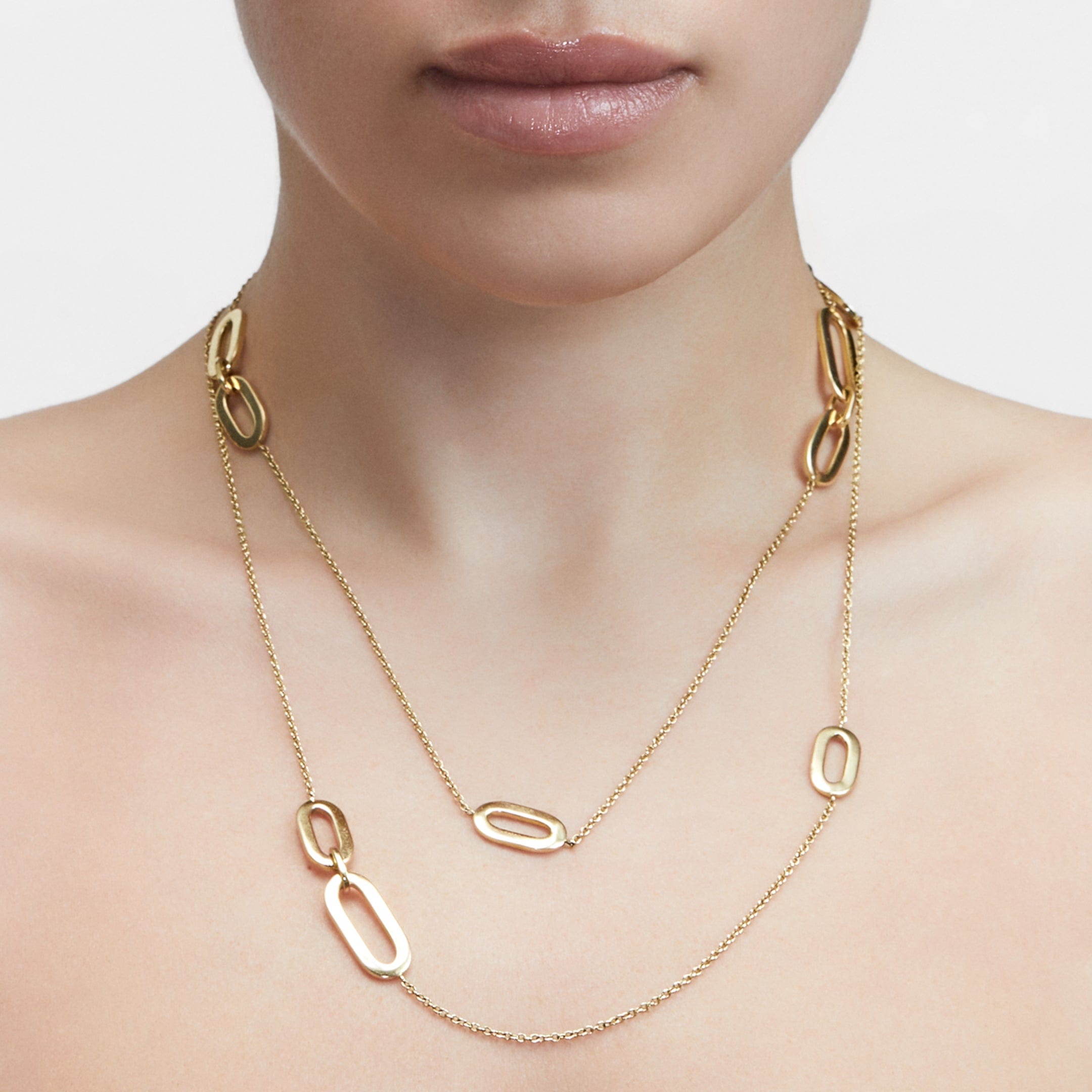 long-gold-chain-necklace-jewels-aficionado-41458370019572_1.jpg