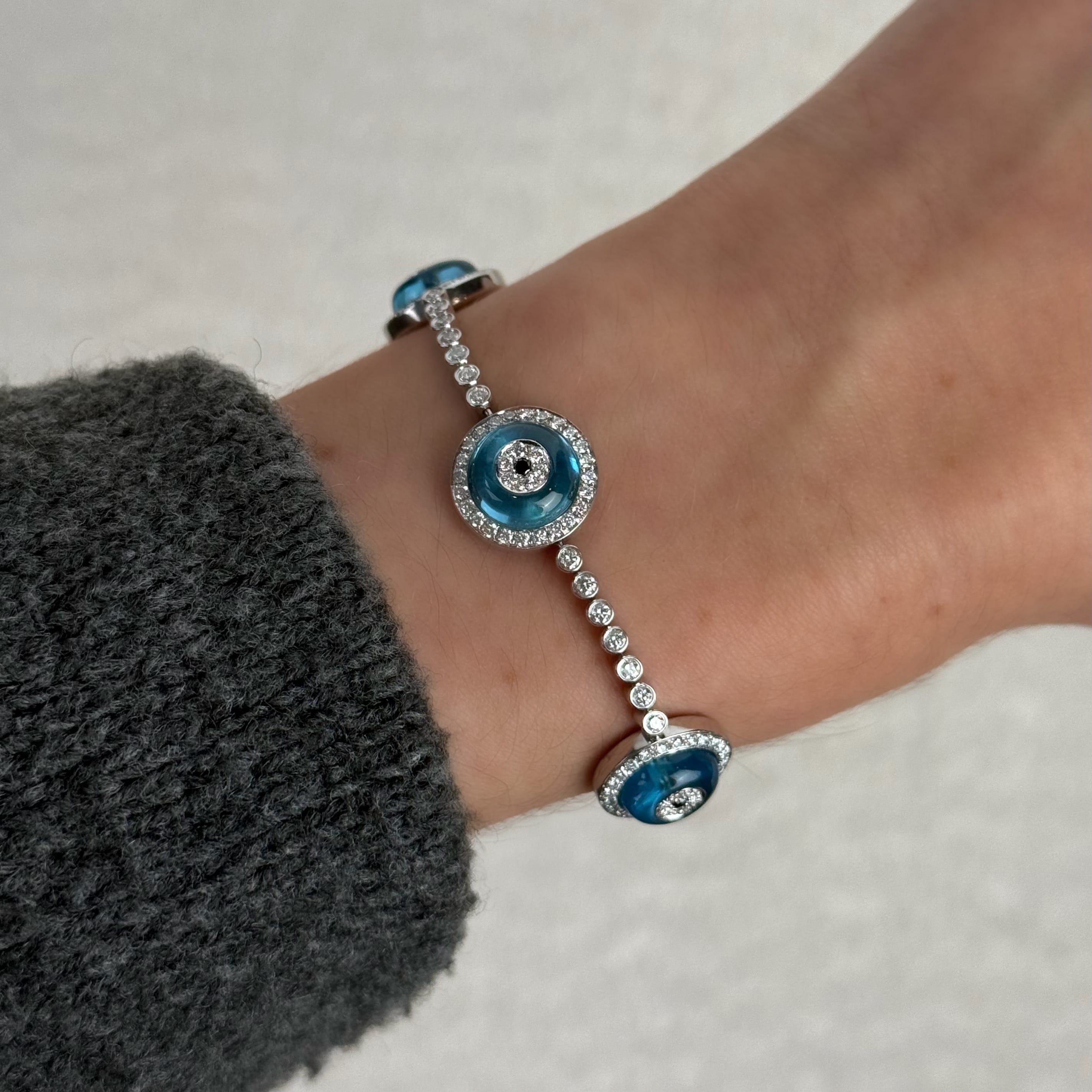 Lorraine Schwartz 'Against Evil Eye' Five Eye Diamond Pave Bracelet