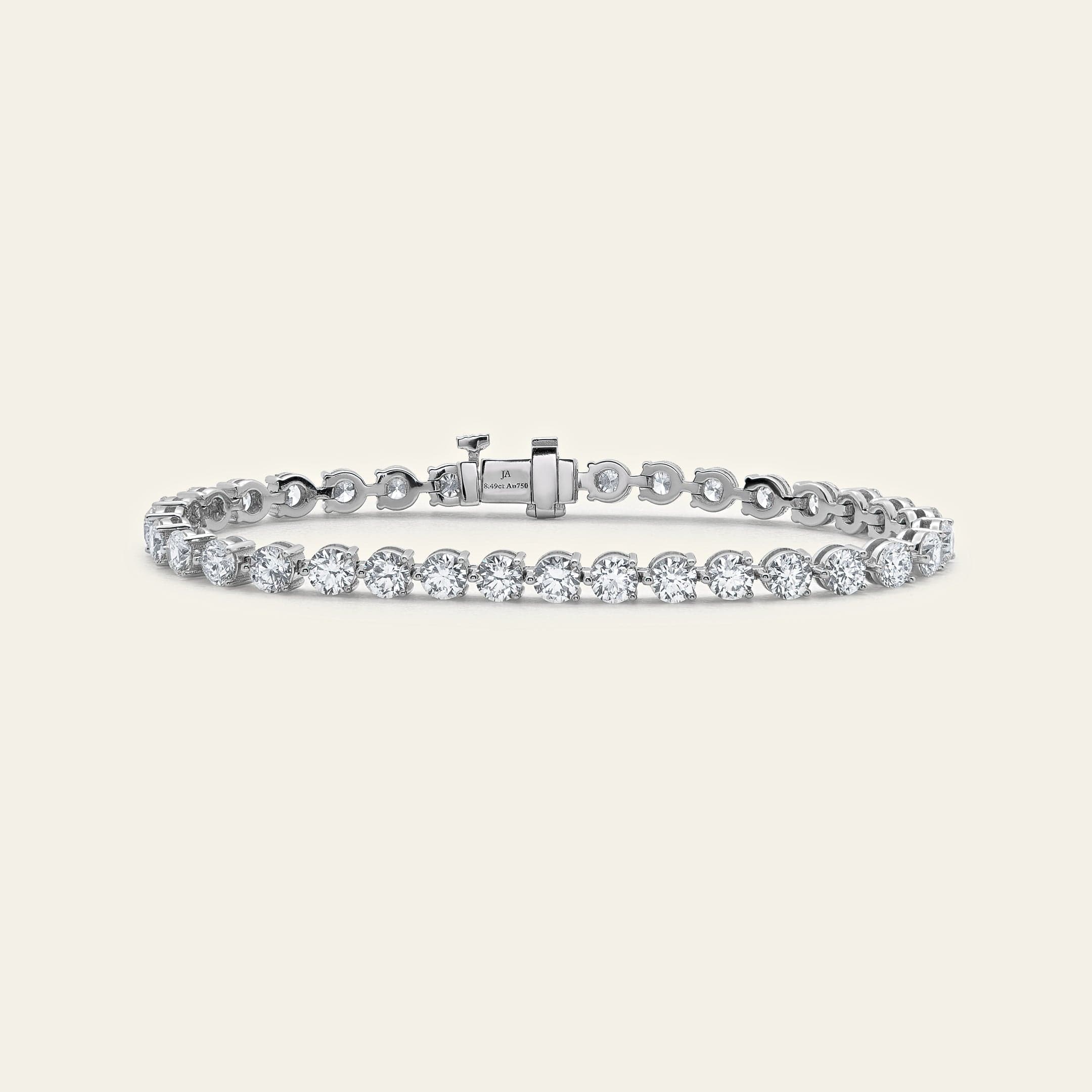 luce-8-4-carat-diamond-tennis-bracelet-jewels-aficionado-1219479204.jpg