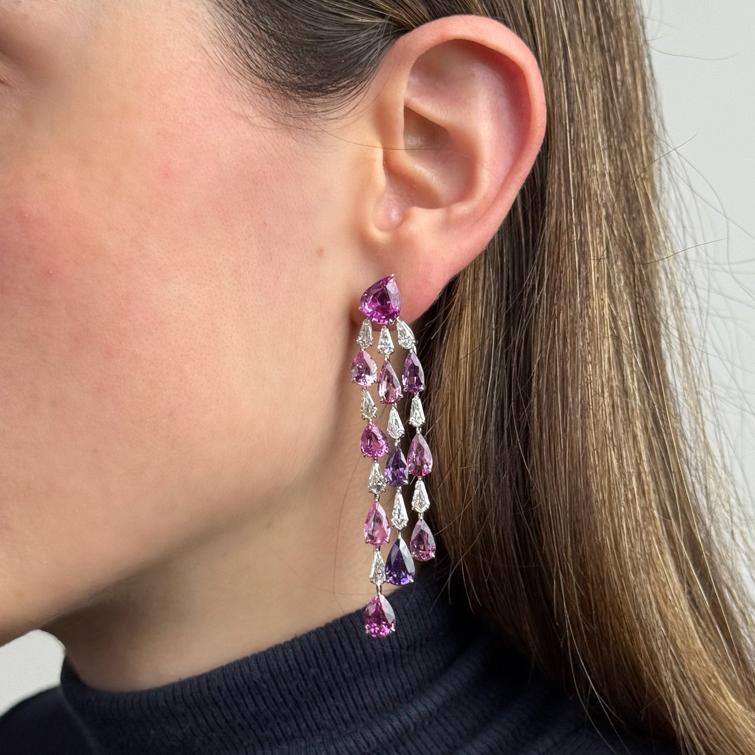 madagascar-sapphire-chandelier-earrings-jewels-aficionado-1225828358.jpg