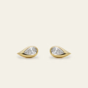 Mika Earrings in Yellow Gold with Pear Diamonds