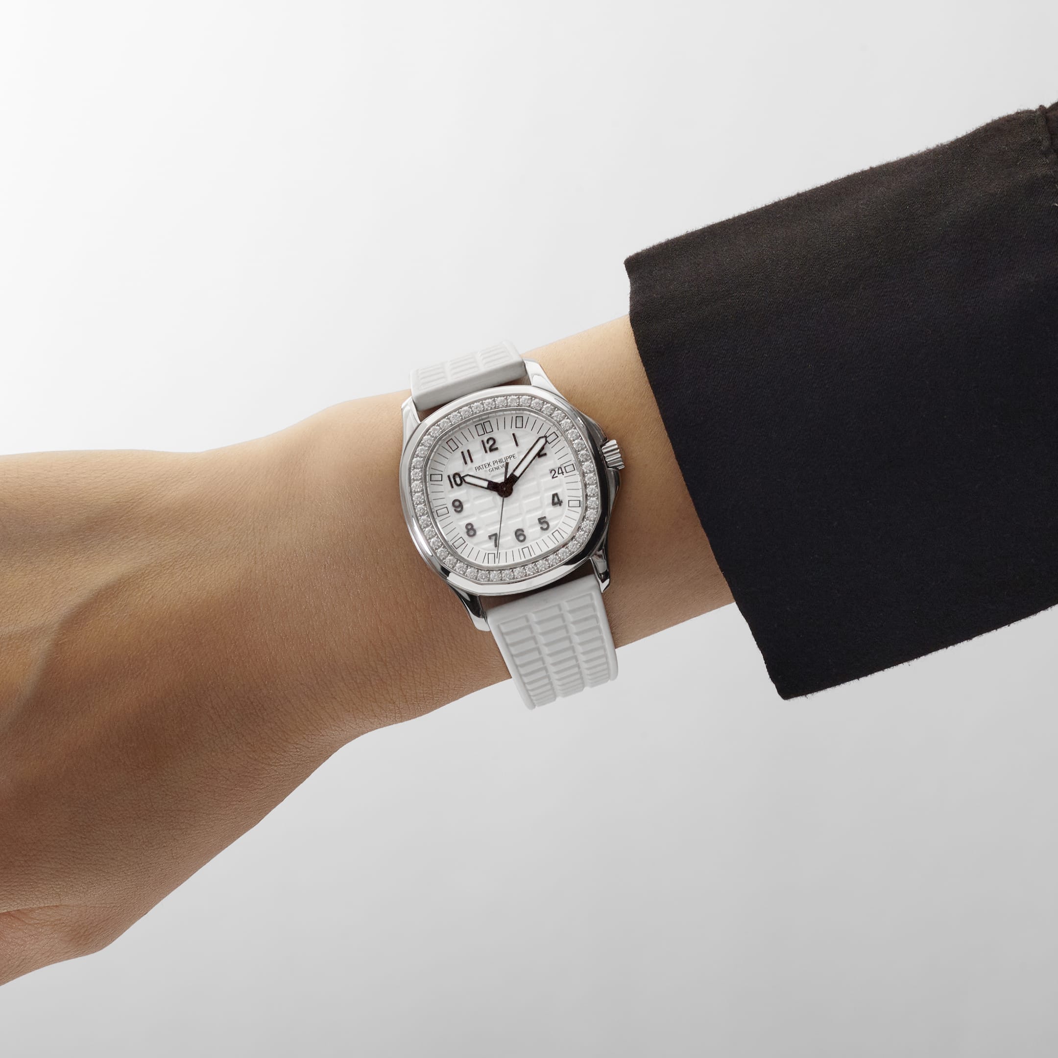 Patek Philippe Aquanaut 5067A-011 Stainless Steel White Dial Diamond Bezel Quartz (2008)