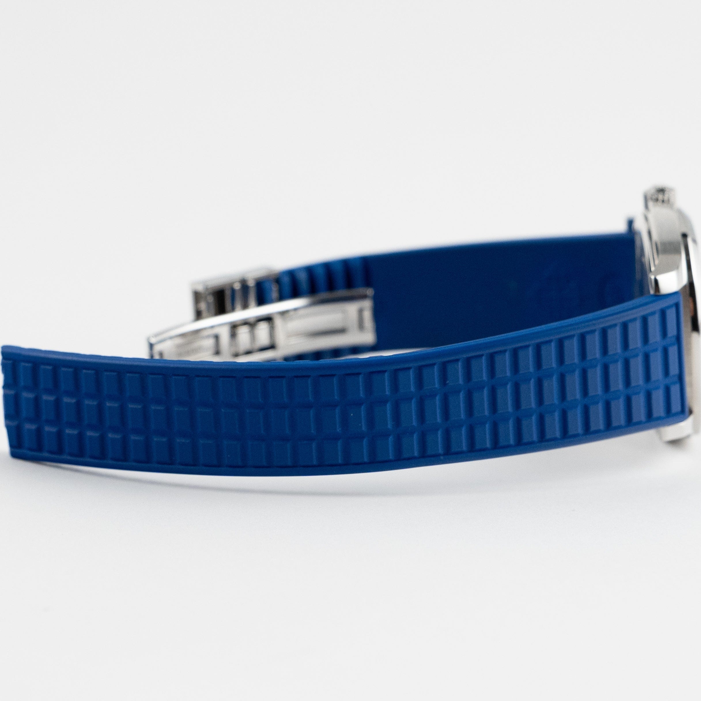 Patek Philippe Aquanaut Luce 5067A-014 'Ladies' Blue Dial Diamond Bezel (2009)