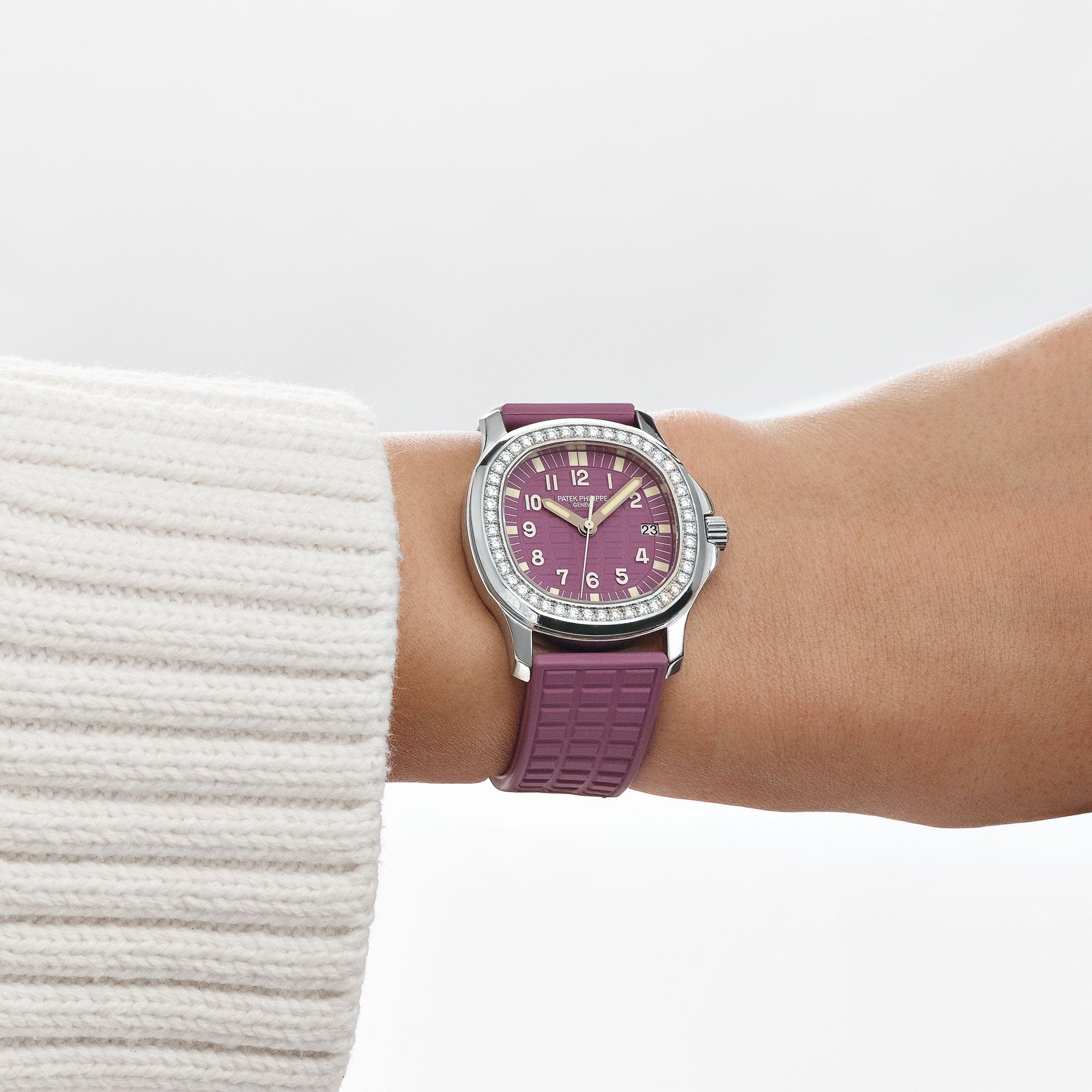 Patek Philippe Aquanaut Luce 5067A-016 'Ladies' Stainless Steel Pink Dial Diamond Bezel (2006)