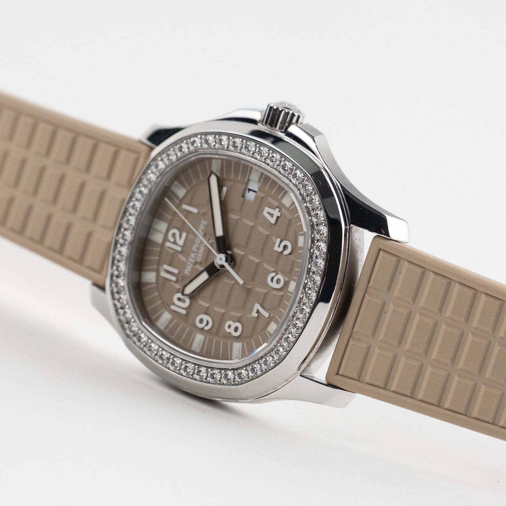 Patek Philippe Aquanaut Luce 5067A-020 'Ladies' Stainless Steel Beige Dial Diamond Bezel (2008)