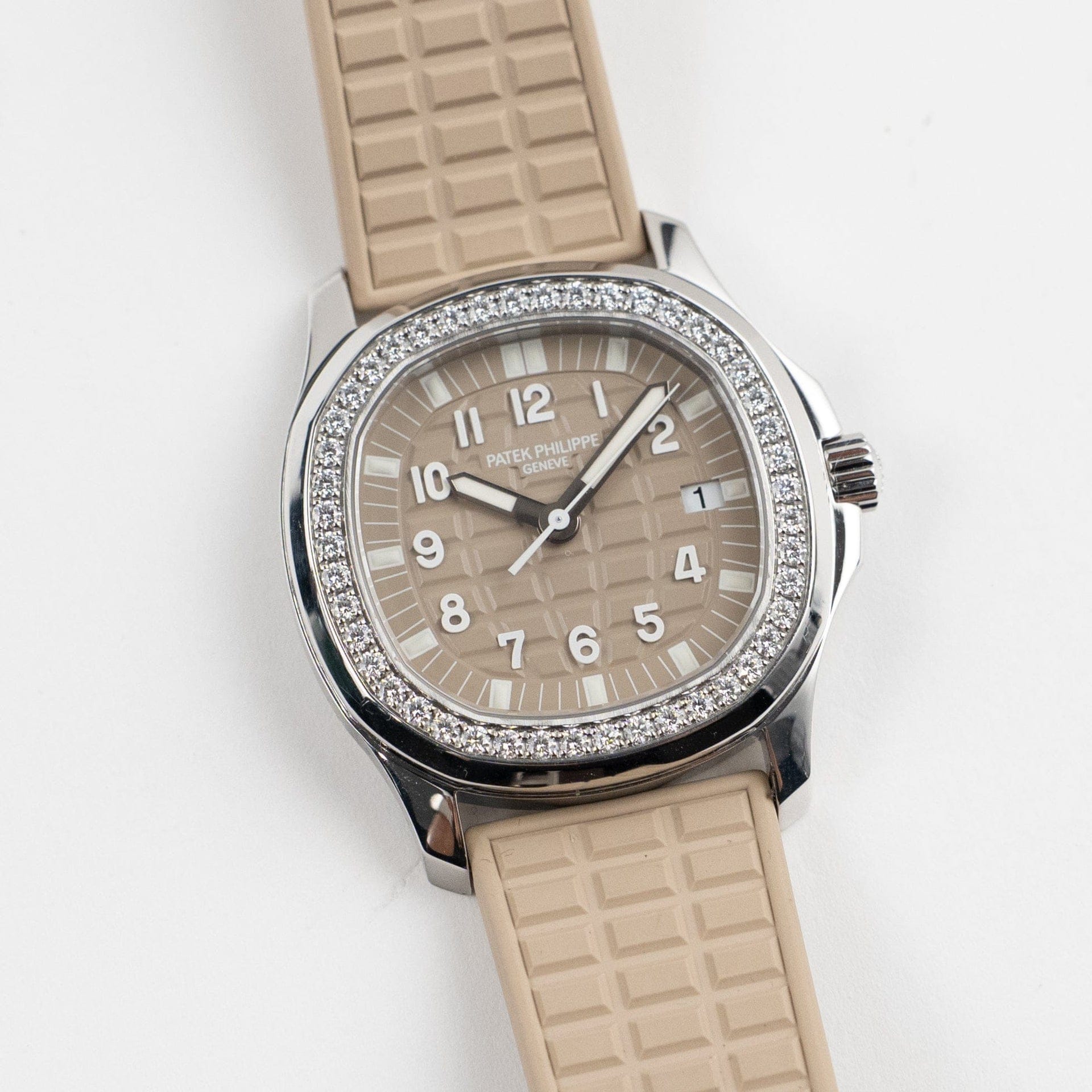 Patek Philippe Aquanaut Luce 5067A-020 'Ladies' Stainless Steel Beige Dial Diamond Bezel (2008)