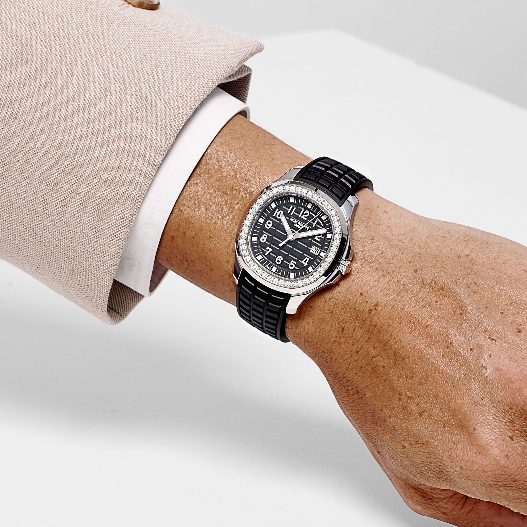 Patek Philippe Aquanaut Luce 5267/200A-001 Stainless Steel Black Dial Diamond Bezel (2025)