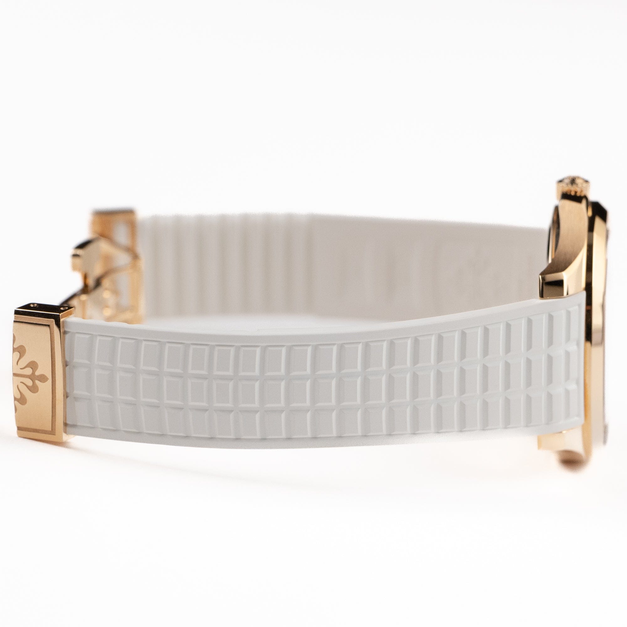 Patek Philippe Aquanaut Luce 5268/200R-001 Rose Gold White Dial Diamond Bezel