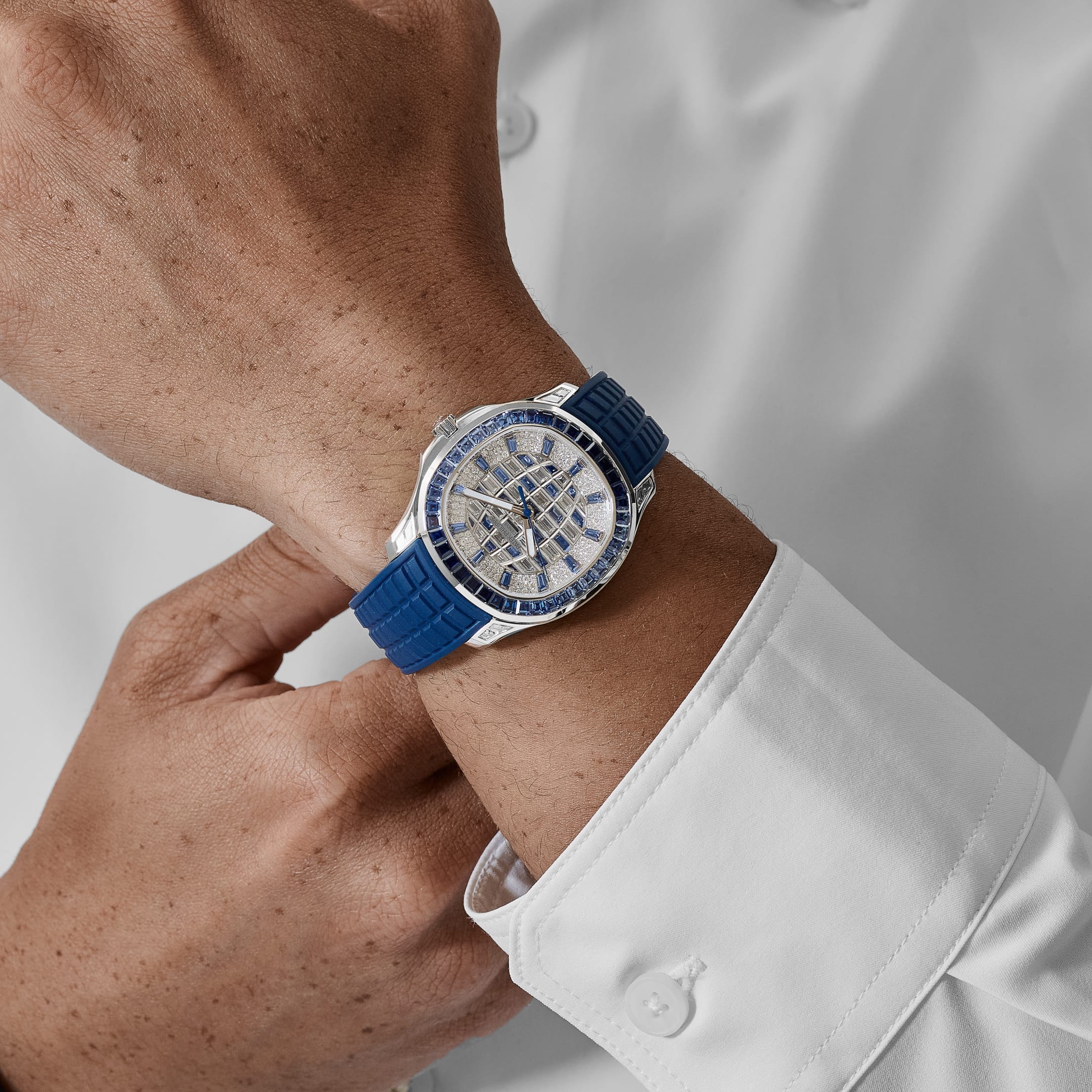 Patek Philippe Aquanaut Luce 5268/461G-001 'Haute Joaillerie' White Gold Diamond Sapphire Dial (2026)