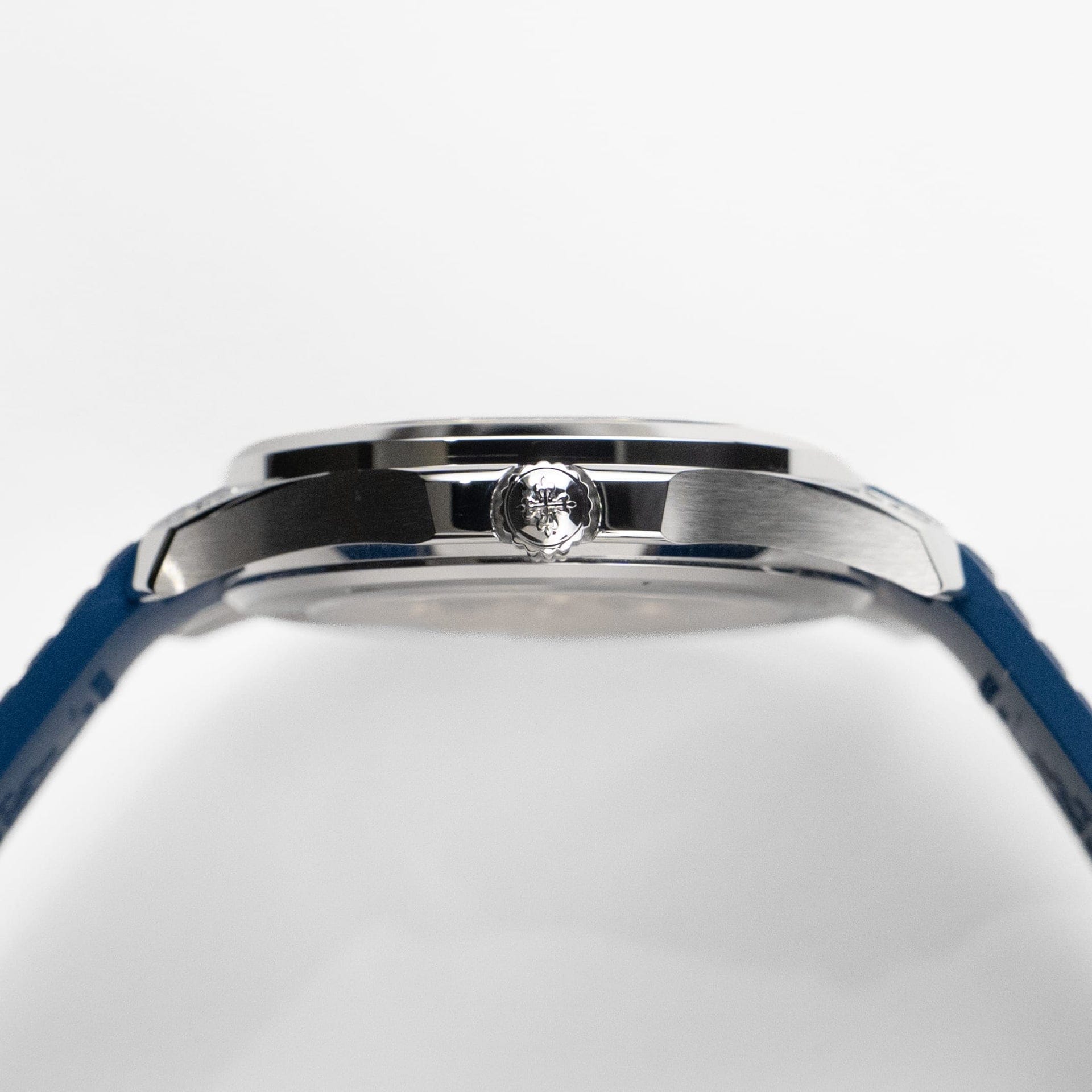 Patek Philippe Aquanaut Luce 5268/461G-001 'Haute Joaillerie' White Gold Diamond Sapphire Dial (2026)