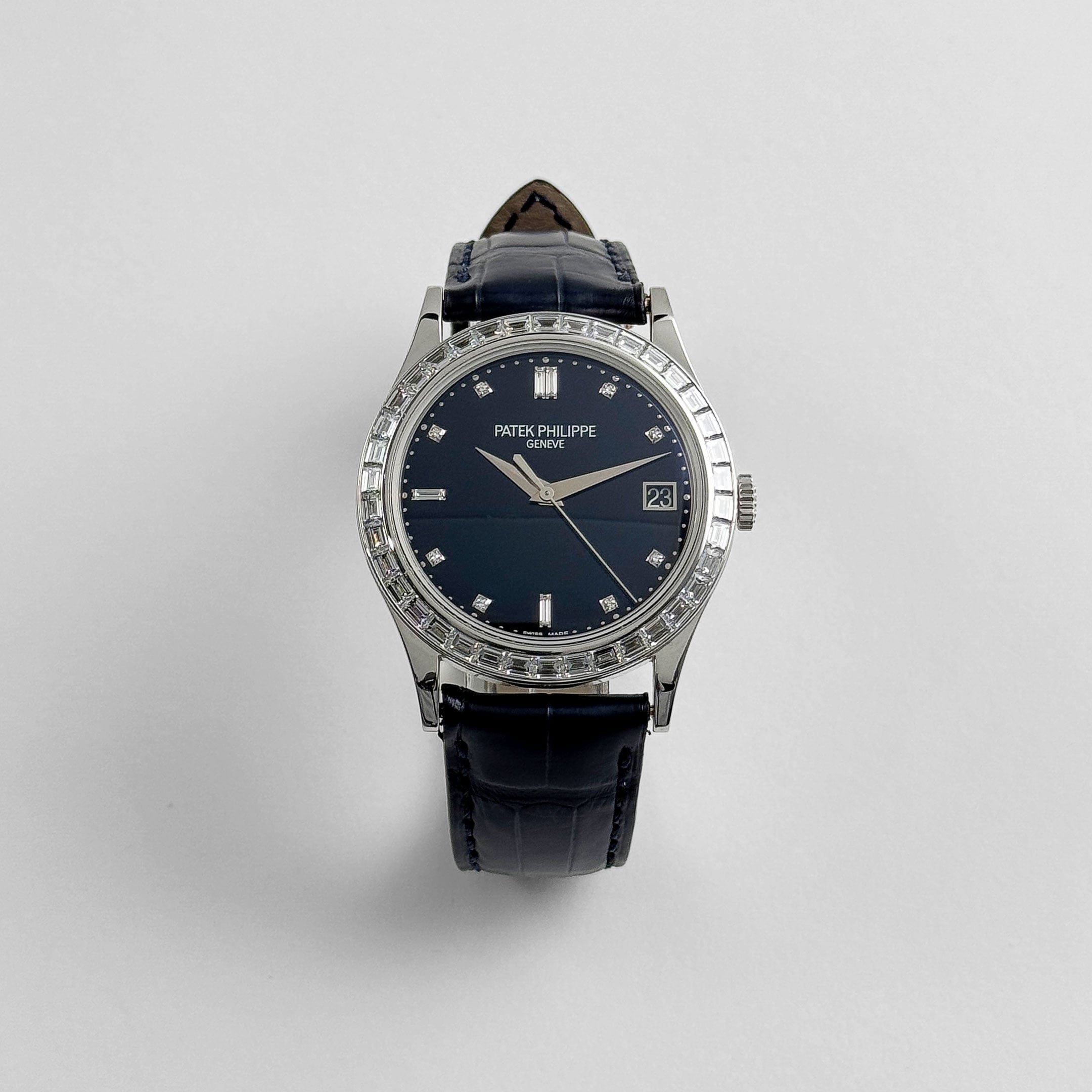 patek-philippe-calatrava-5298p-012-platinum-black-diamond-dial-diamond-bezel-2015-patek-philippe-1202716347.jpg