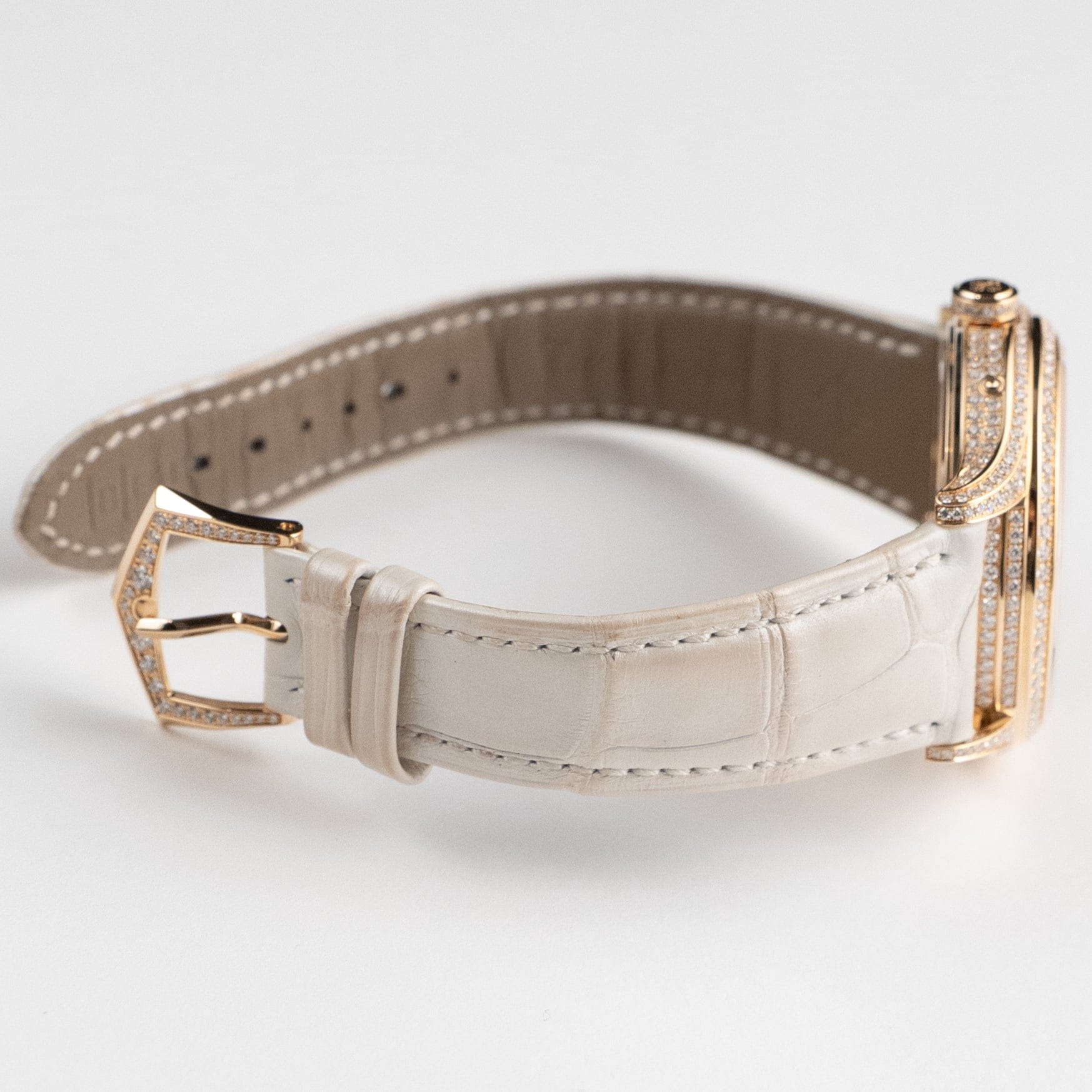 Patek Philippe Complications 4948R-001 'Ladies' Annual Calendar Moon Phases Rose Gold Mother of Pearl Dial Diamond Bezel (2025)
