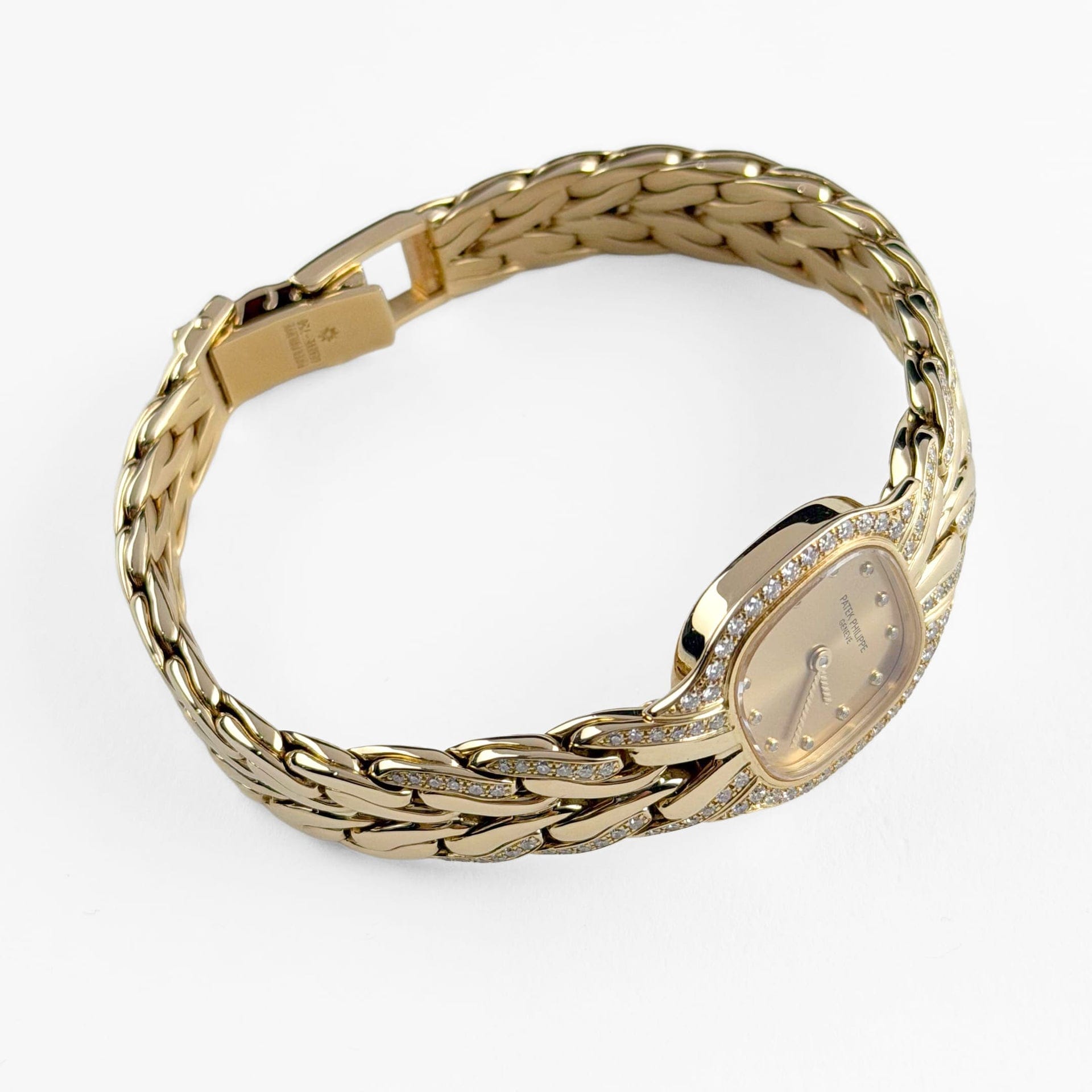 Patek Philippe La Flamme 4715/3 'Ladies' Yellow Gold Champagne Diamond Dial Diamond-Set Quartz