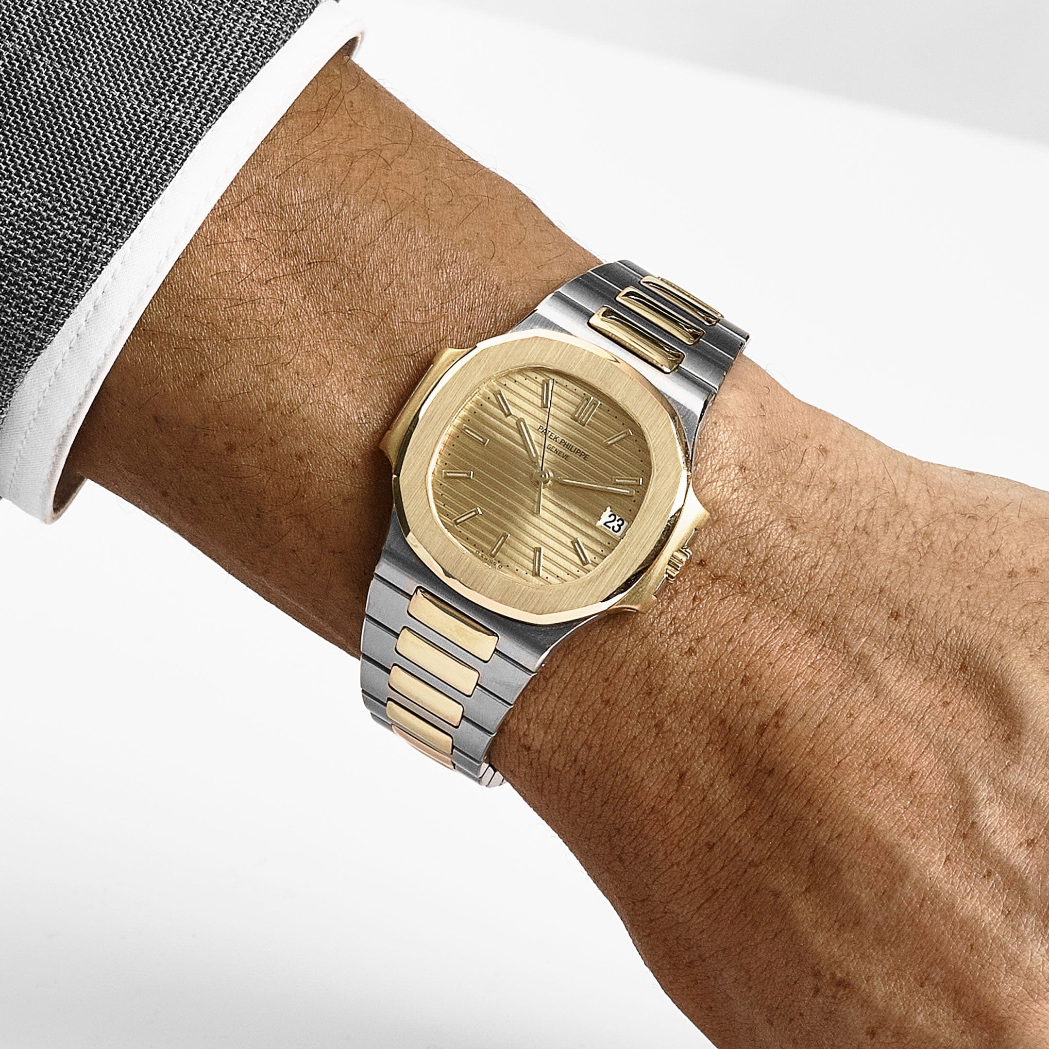 Patek Philippe Nautilus 3800/1AJ Stainless Steel Yellow Gold Champagne Dial (1994)