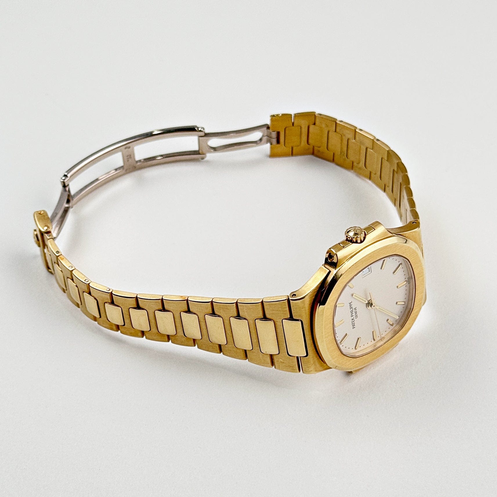 Patek Philippe Nautilus 3800/1J-001 Yellow Gold White Dial