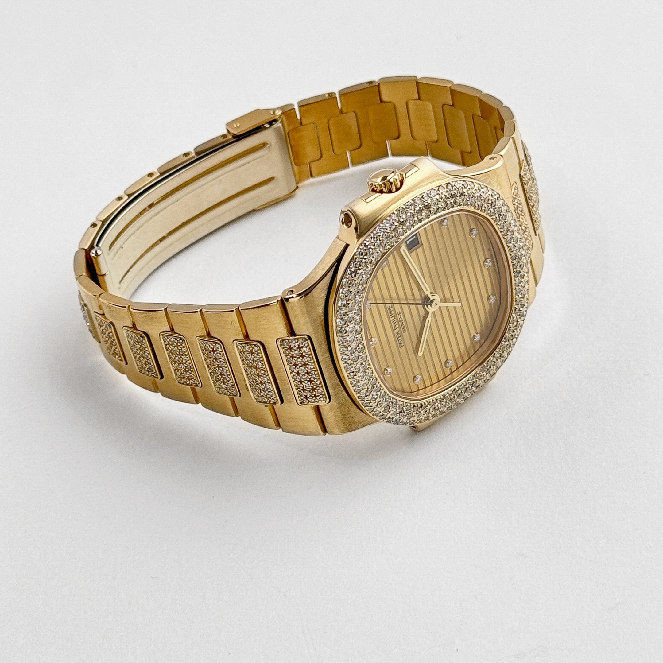 Patek Philippe Nautilus 3800/5 Yellow Gold Glided Gold Diamond Dial