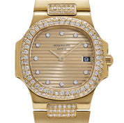 Patek Philippe Nautilus 4700/005 'Ladies' Yellow Gold Champagne Diamond Dial Diamond Bezel (1984)
