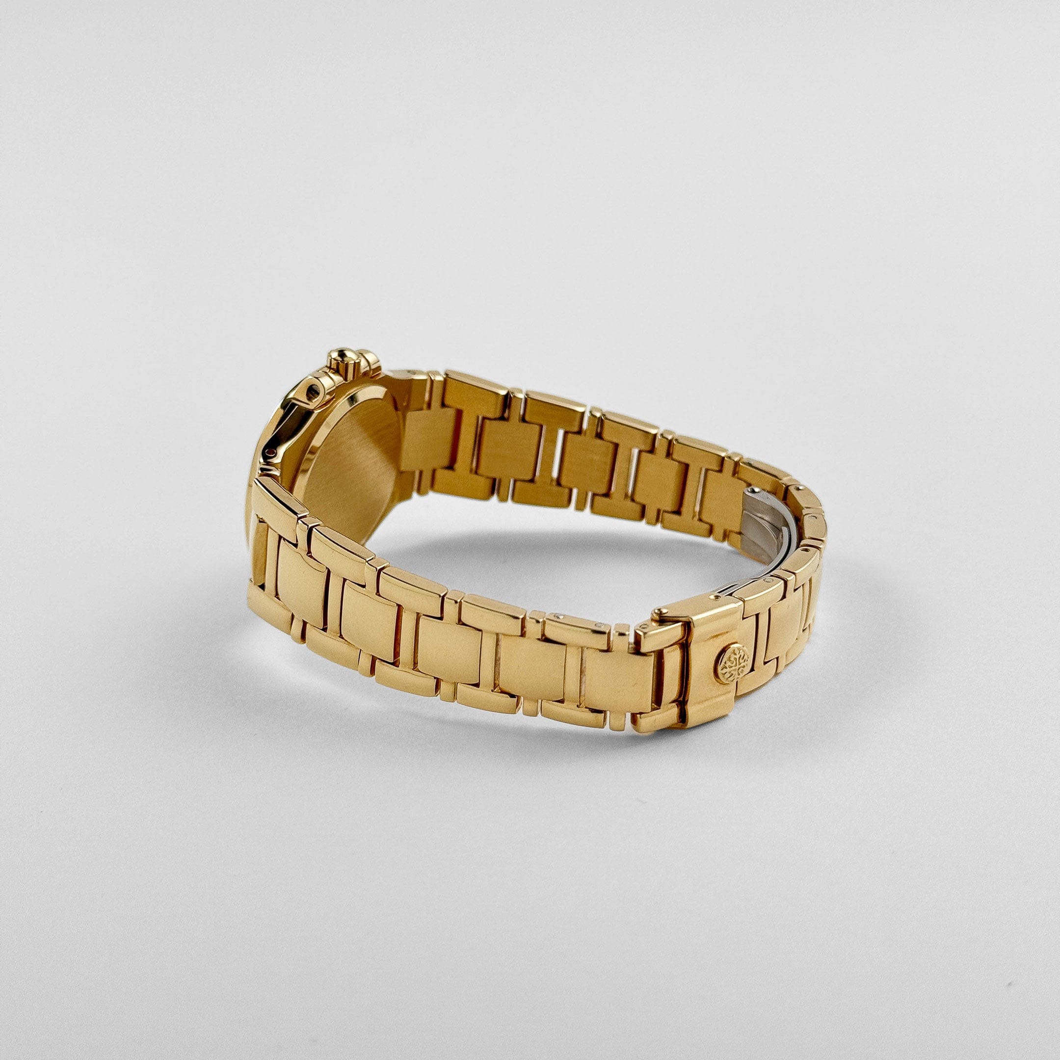 Patek Philippe Nautilus 4700/53 'Ladies' Yellow Gold White Diamond Dial Diamond Bezel (1990)