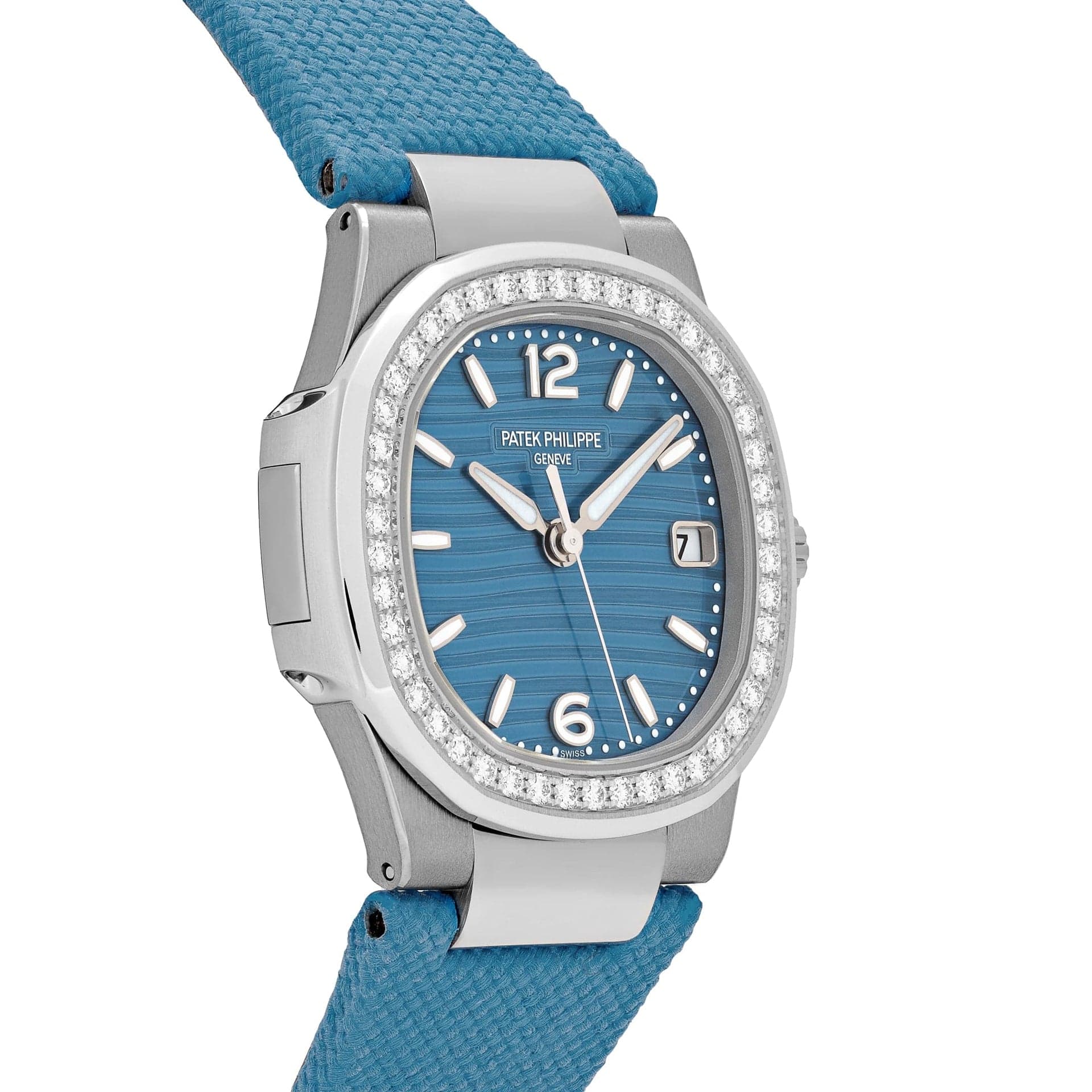 Patek Philippe Nautilus 7010G 'Ladies' White Gold Blue Dial Diamond Bezel (2025)