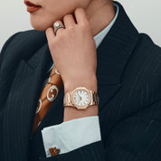 Patek Philippe Nautilus 7011/1R-001 'Ladies' Rose Gold Silver Dial (2010)