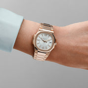 Patek Philippe Nautilus 7011/1R-001 'Ladies' Rose Gold Silver Dial (2010)