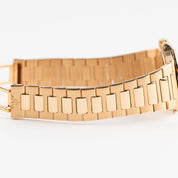 Patek Philippe Nautilus 7011/1R-001 'Ladies' Rose Gold Silver Dial (2010)