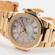 Patek Philippe Nautilus 7011/1R-001 'Ladies' Rose Gold Silver Dial (2010)
