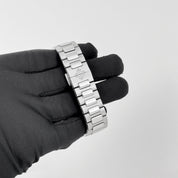 Patek Philippe Nautilus 7118/1200A-010 'Ladies' Stainless Steel Silver Dial Diamond Bezel (2024)